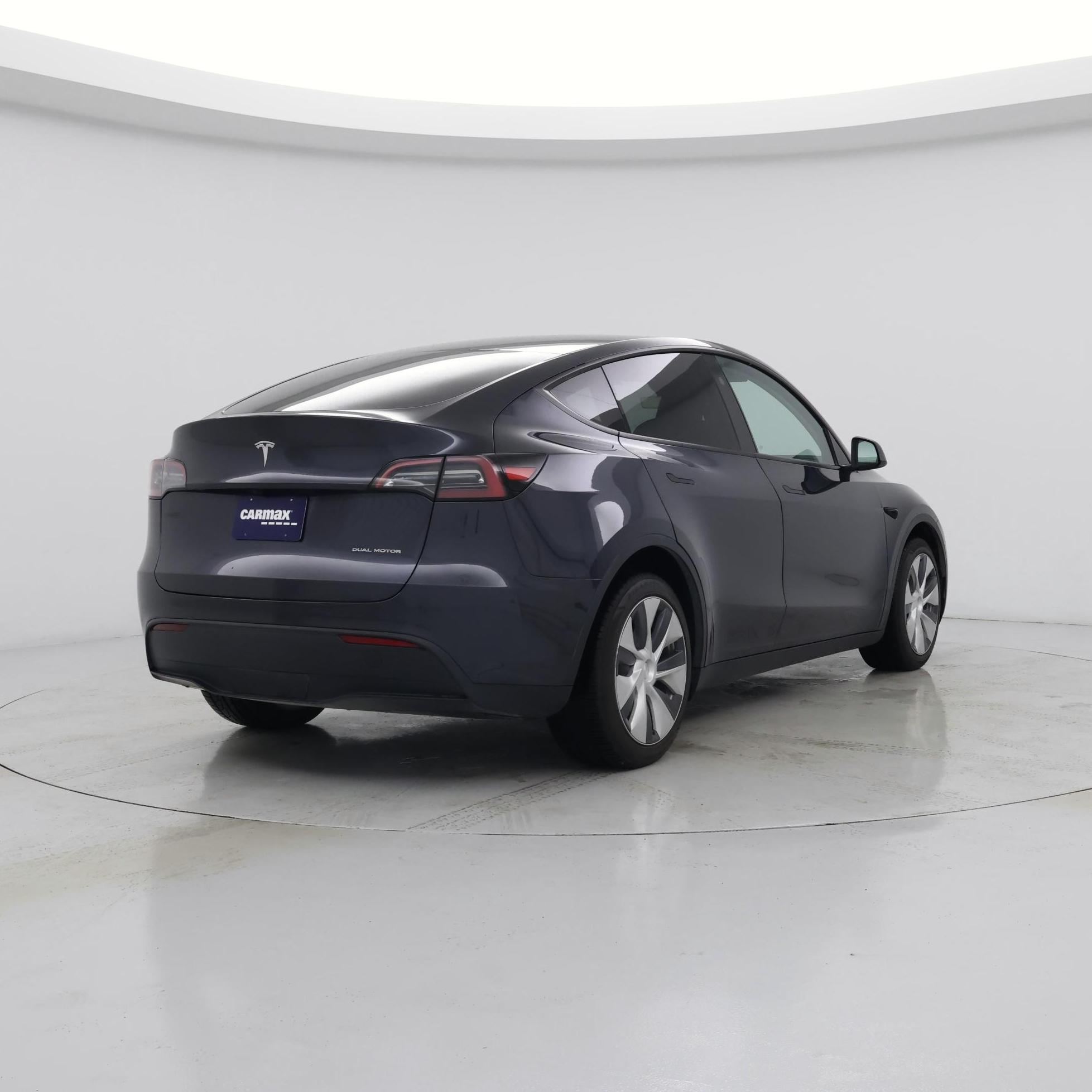 Thumbnail: 2024 Tesla Model Y - 8