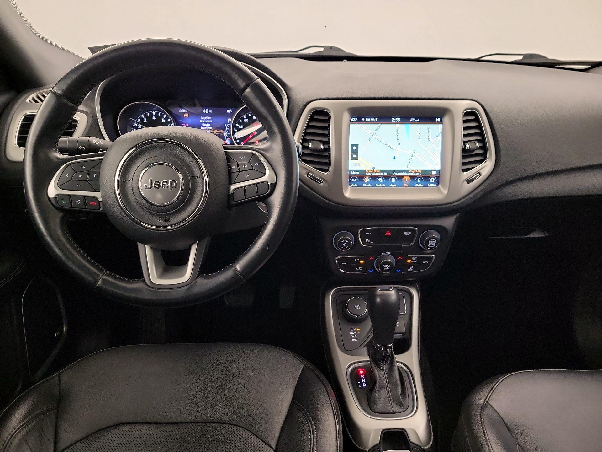 Thumbnail: 2020 Jeep Compass - 9