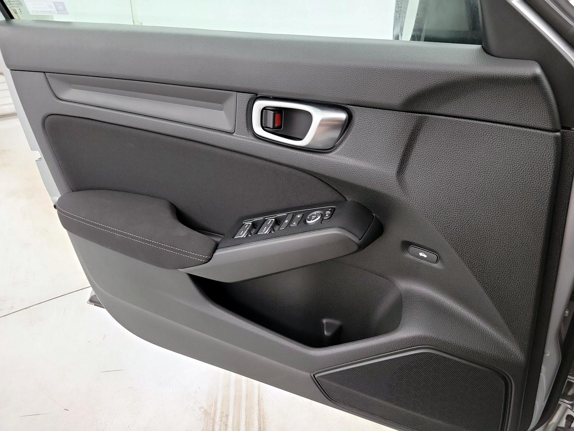 Thumbnail: 2026 Honda Civic - 12