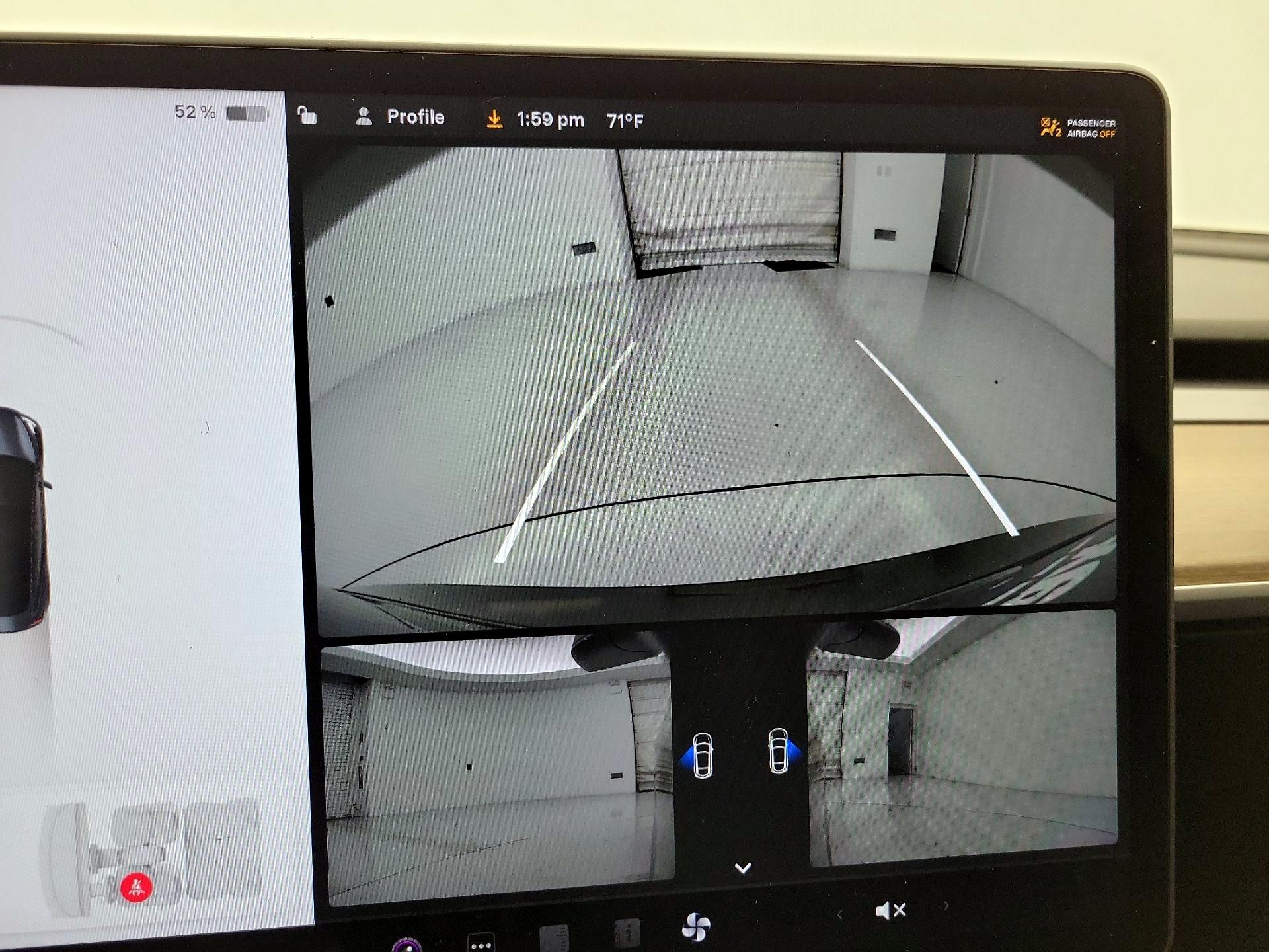 Thumbnail: 2022 Tesla Model 3 - 15
