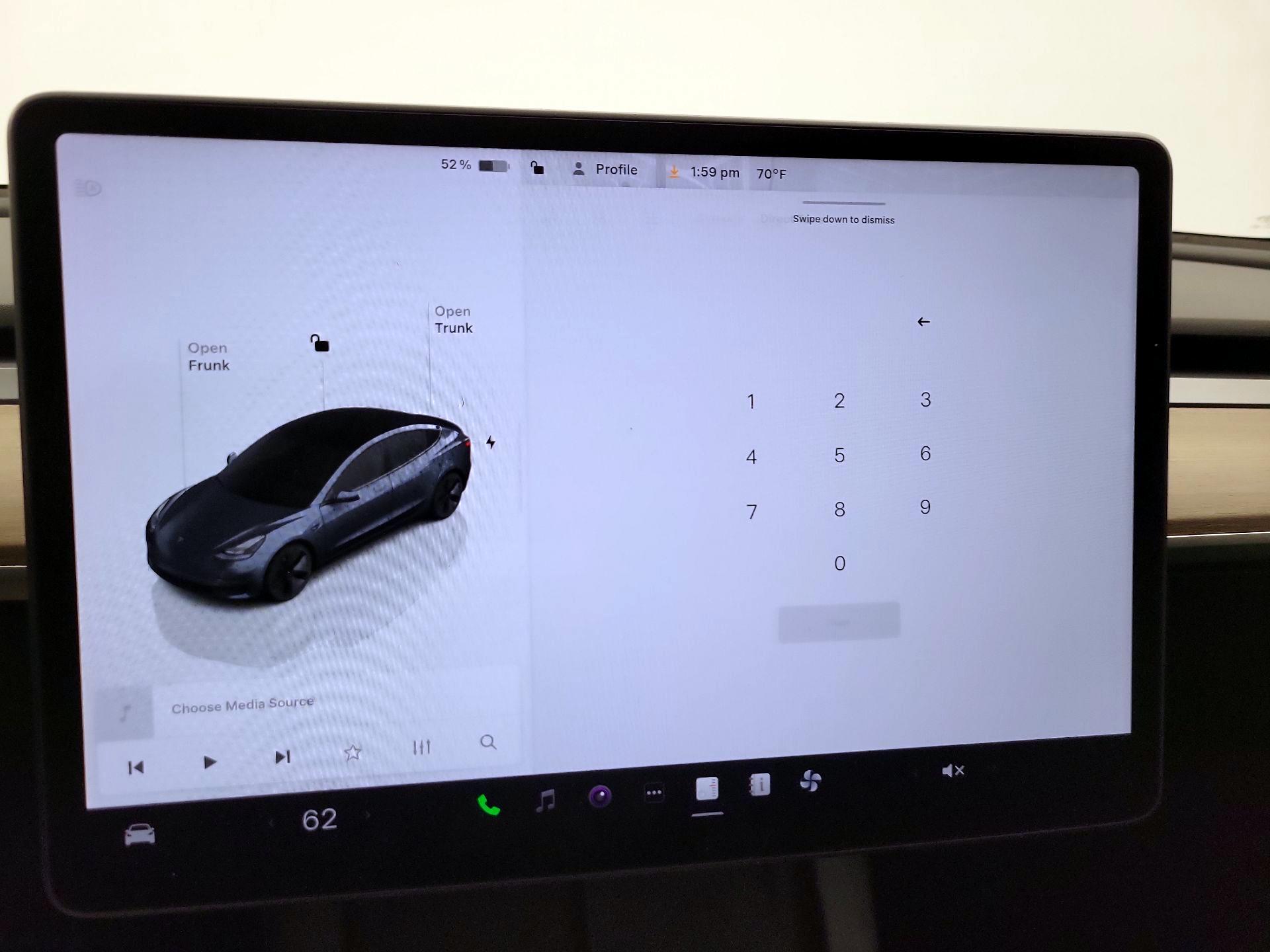 Thumbnail: 2022 Tesla Model 3 - 16