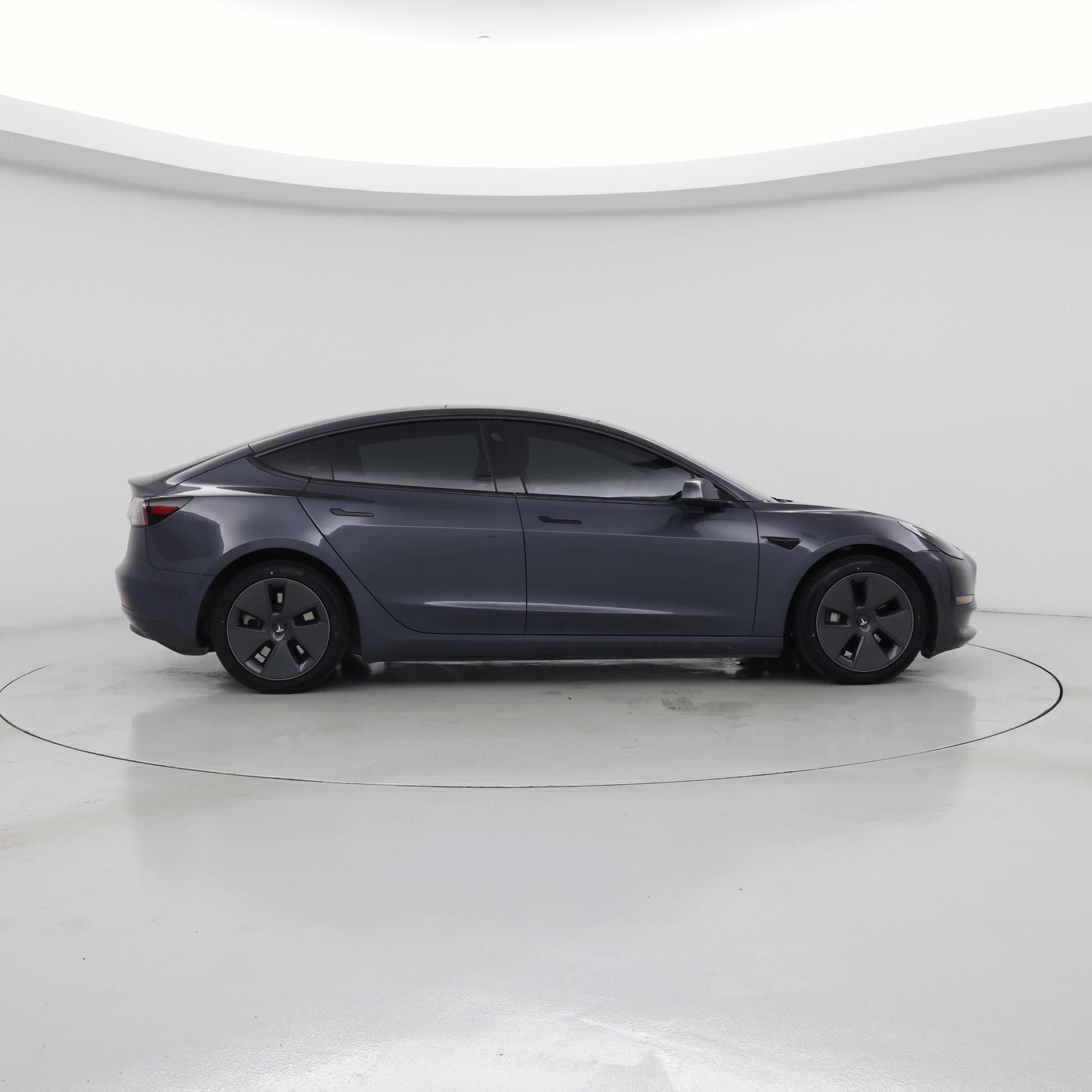 Thumbnail: 2022 Tesla Model 3 - 7