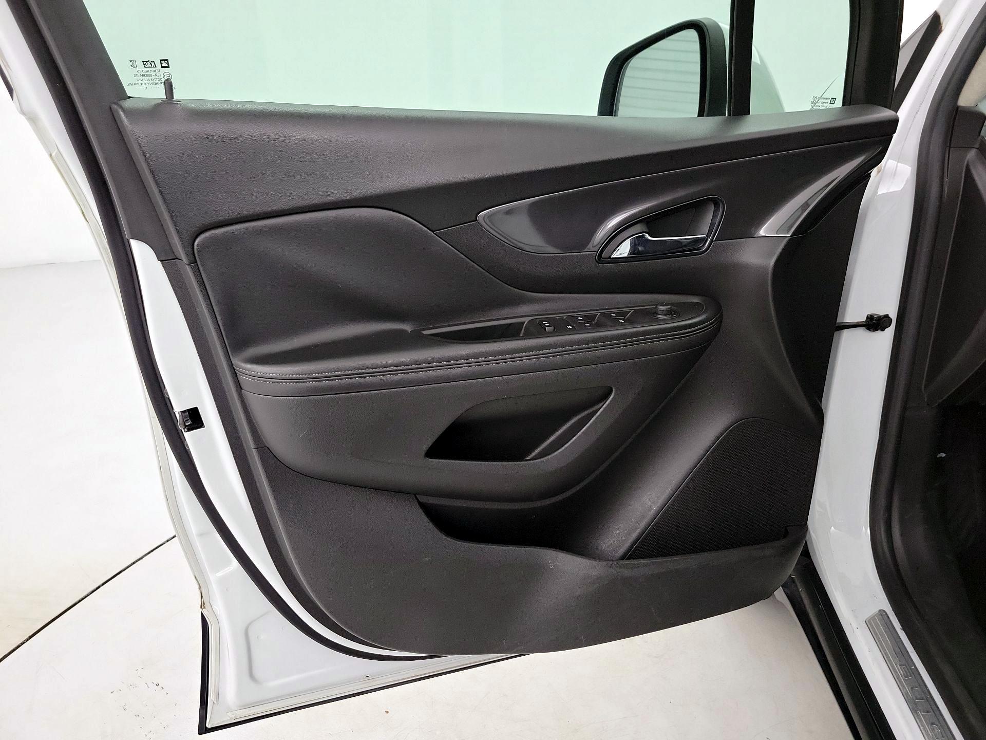 Thumbnail: 2018 Buick Encore - 12