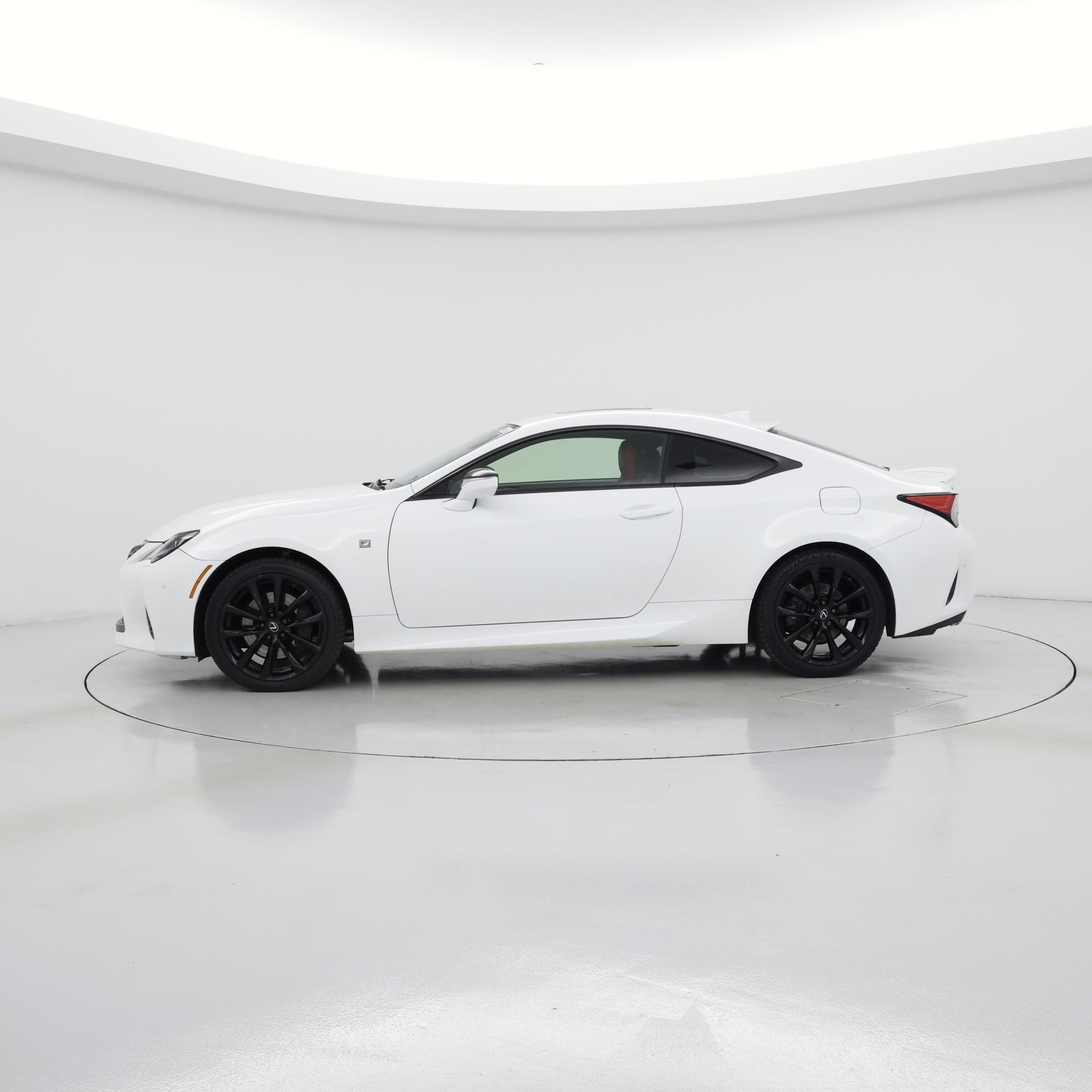 Thumbnail: 2019 Lexus RC - 3