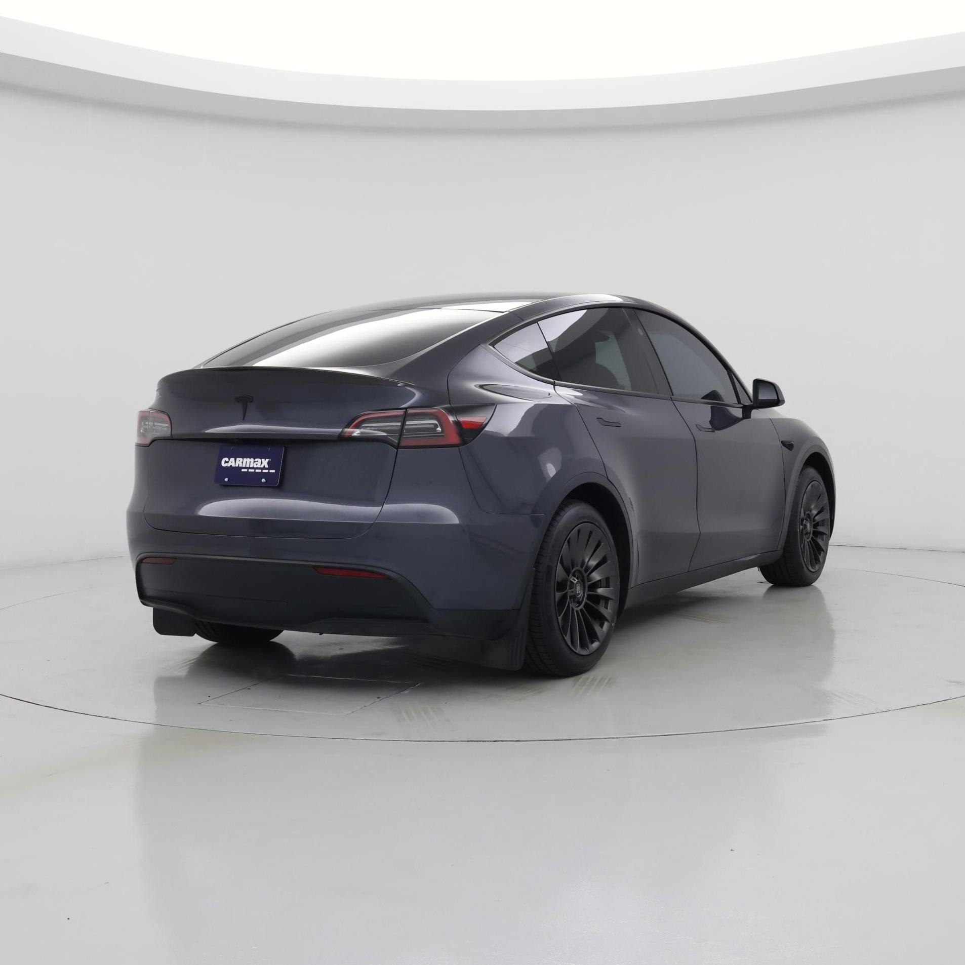 Thumbnail: 2023 Tesla Model Y - 8