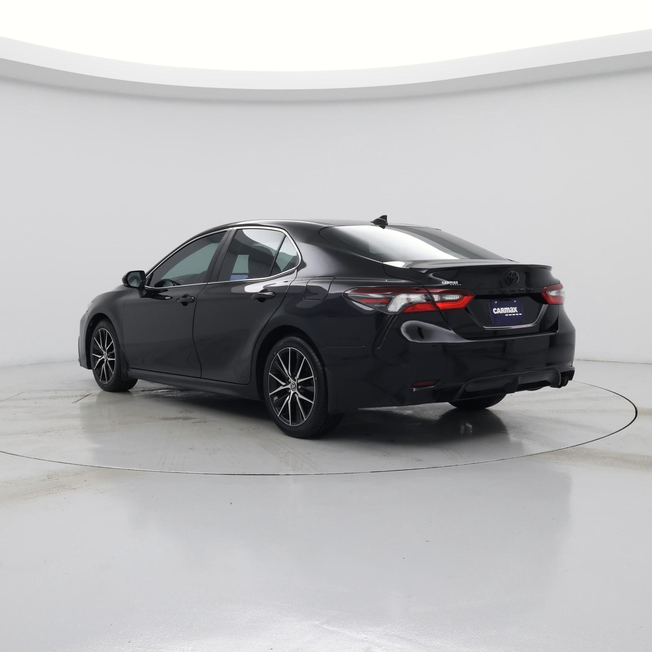 Thumbnail: 2021 Toyota Camry - 2
