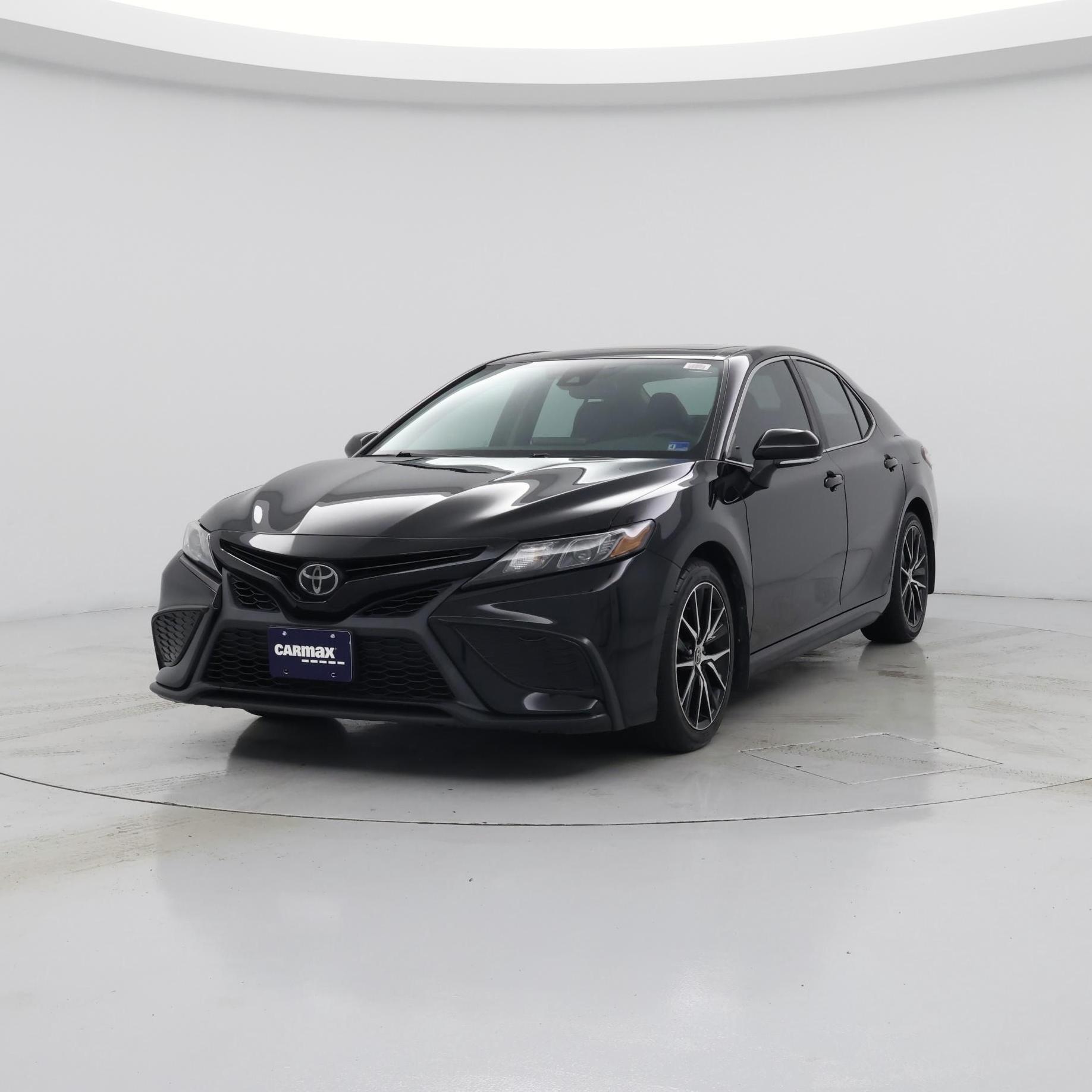 Thumbnail: 2021 Toyota Camry - 4