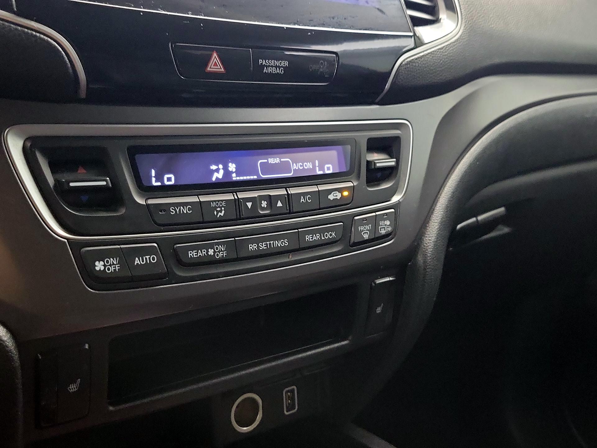 Thumbnail: 2021 Honda Pilot - 16