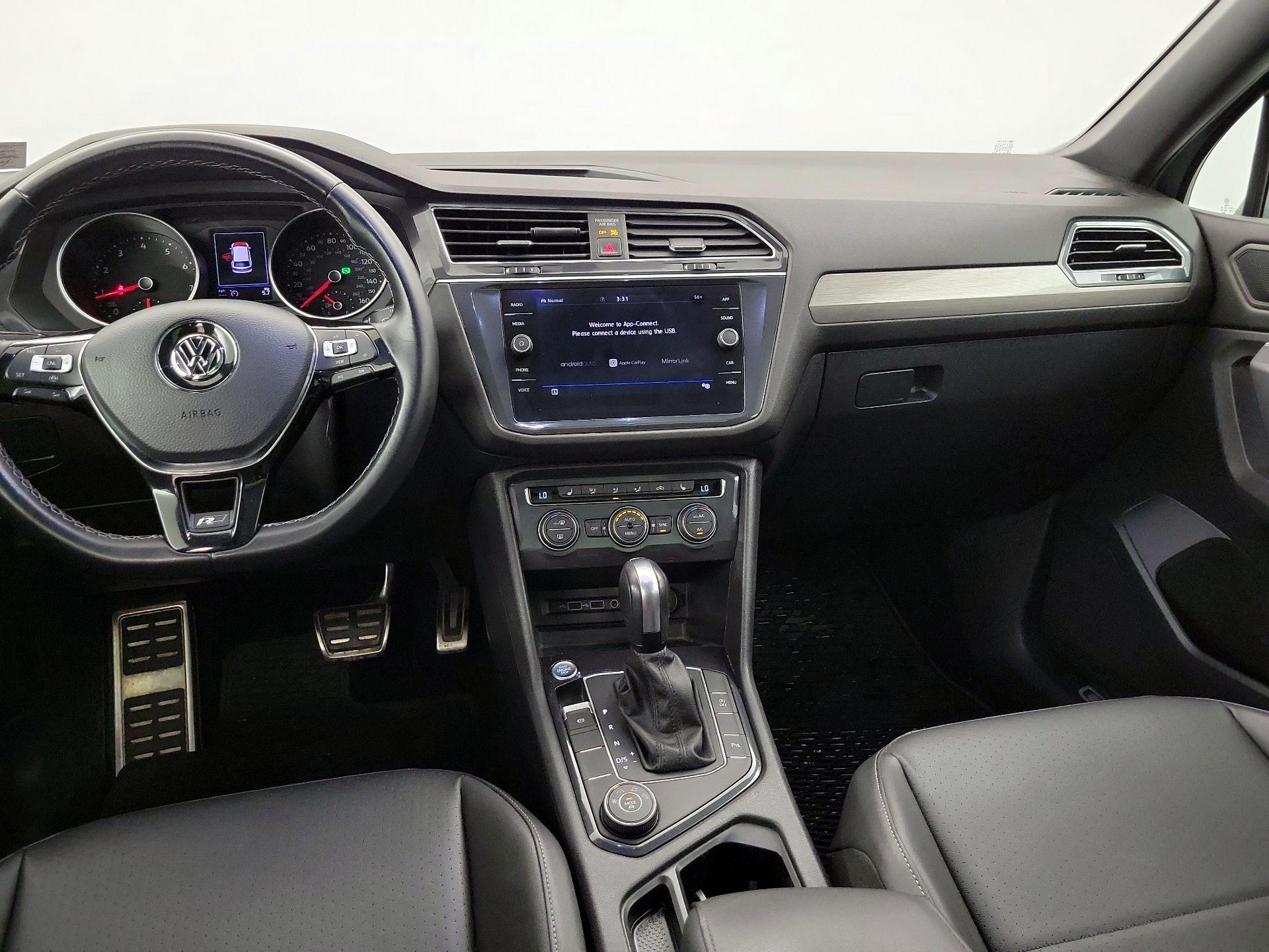 Thumbnail: 2020 Volkswagen Tiguan - 9