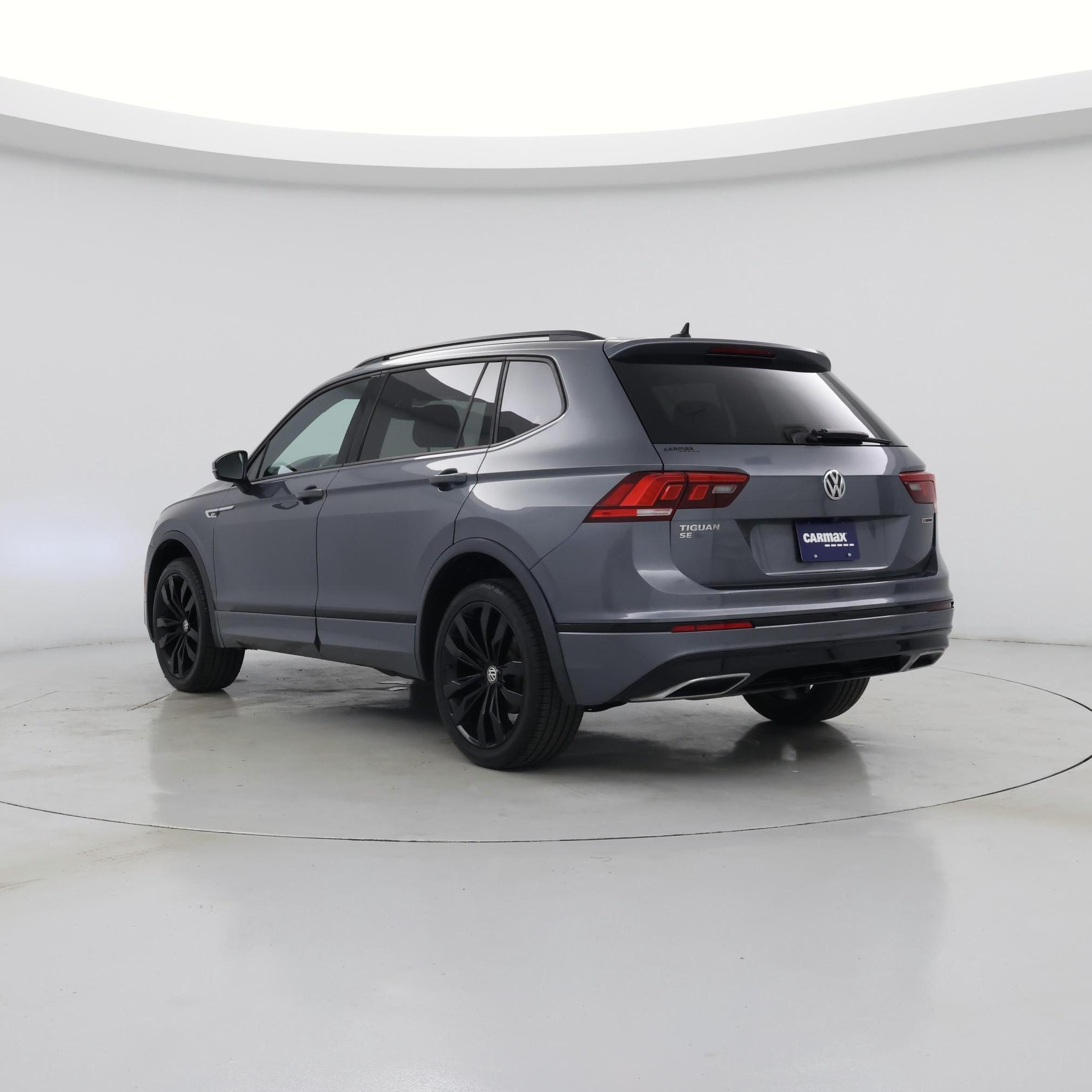Thumbnail: 2020 Volkswagen Tiguan - 2