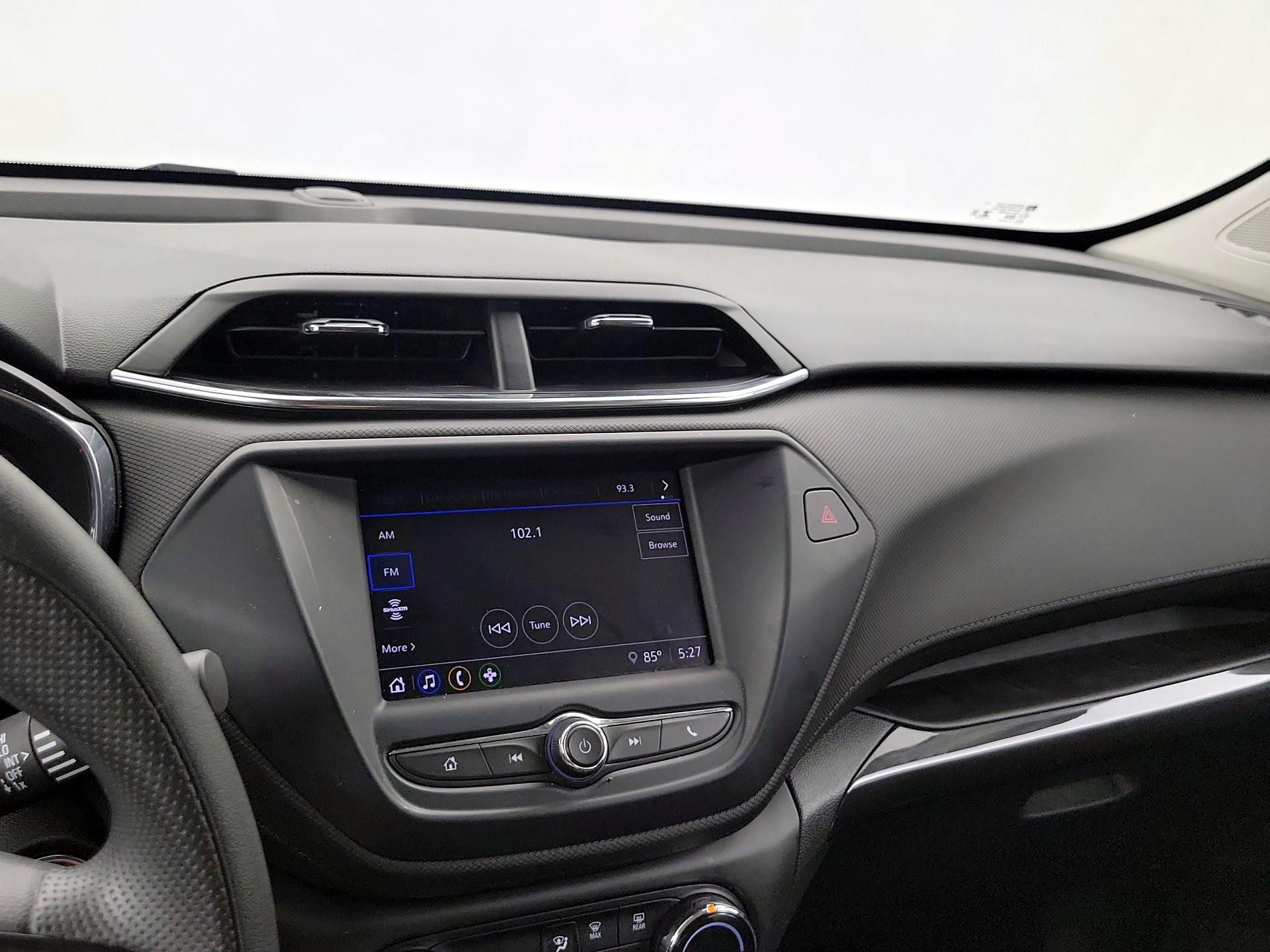 Thumbnail: 2023 Chevrolet TrailBlazer - 15