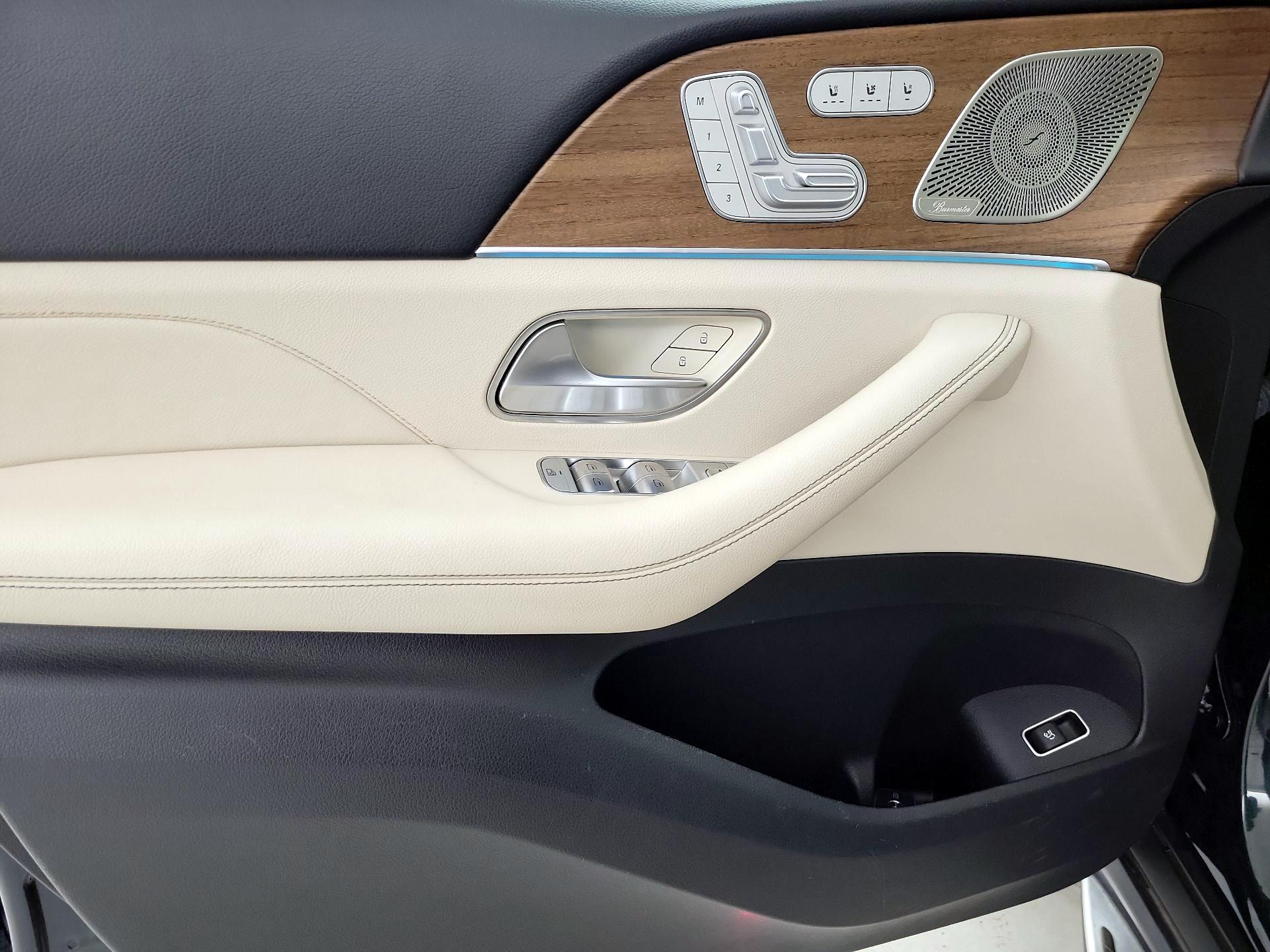 Thumbnail: 2021 Mercedes-Benz GLS - 12