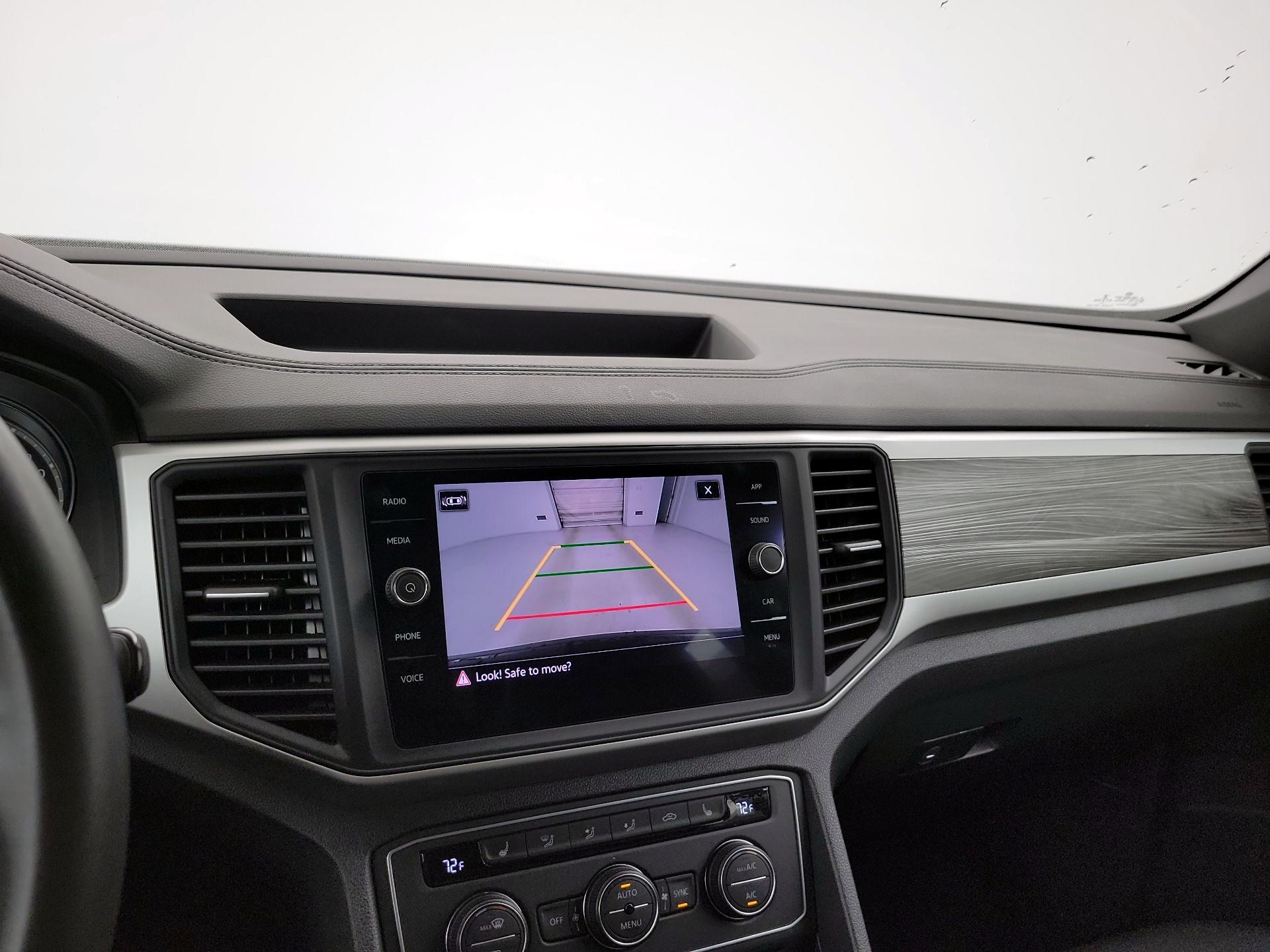 Thumbnail: 2021 Volkswagen Atlas - 14