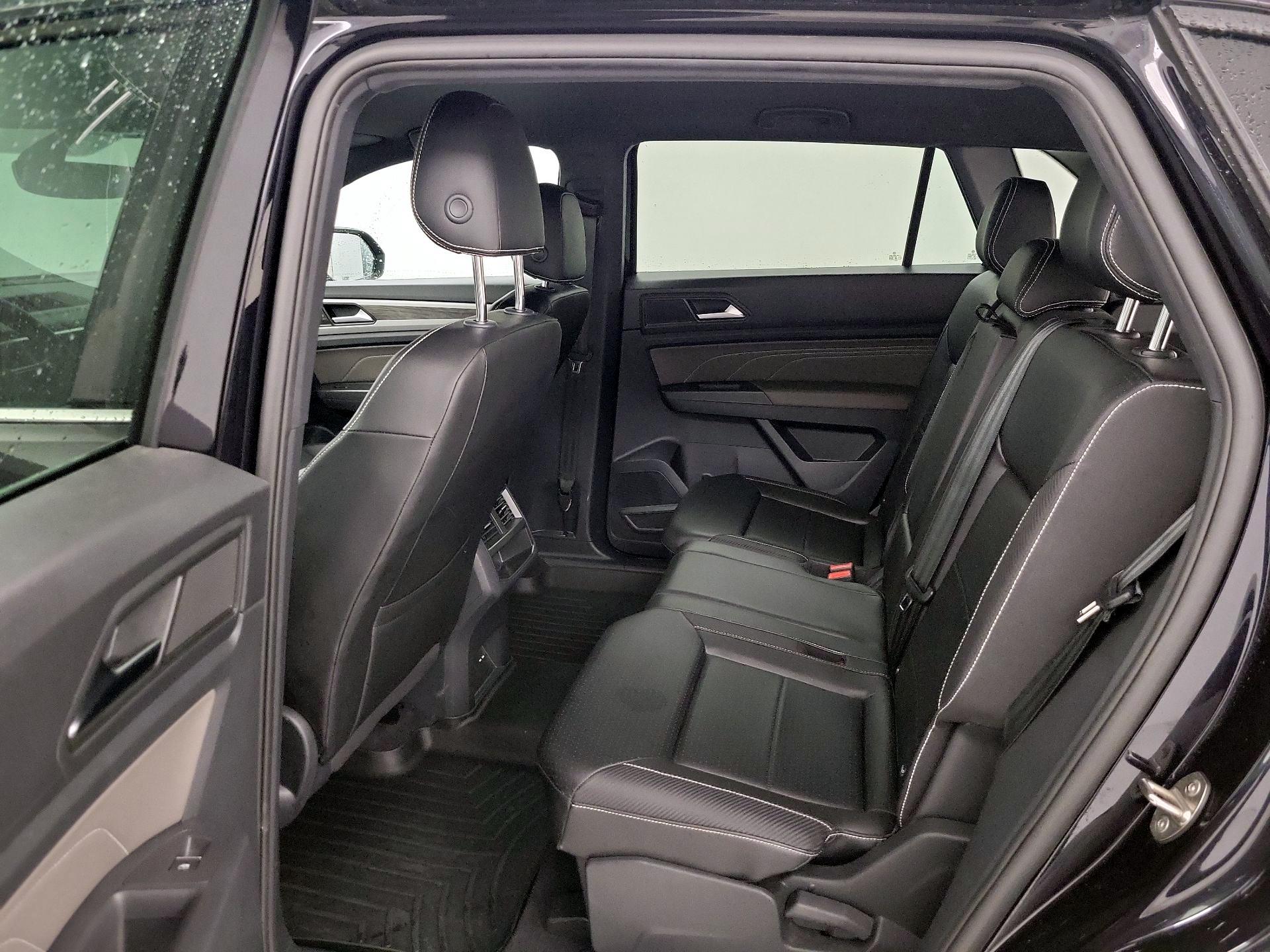 Thumbnail: 2021 Volkswagen Atlas - 19