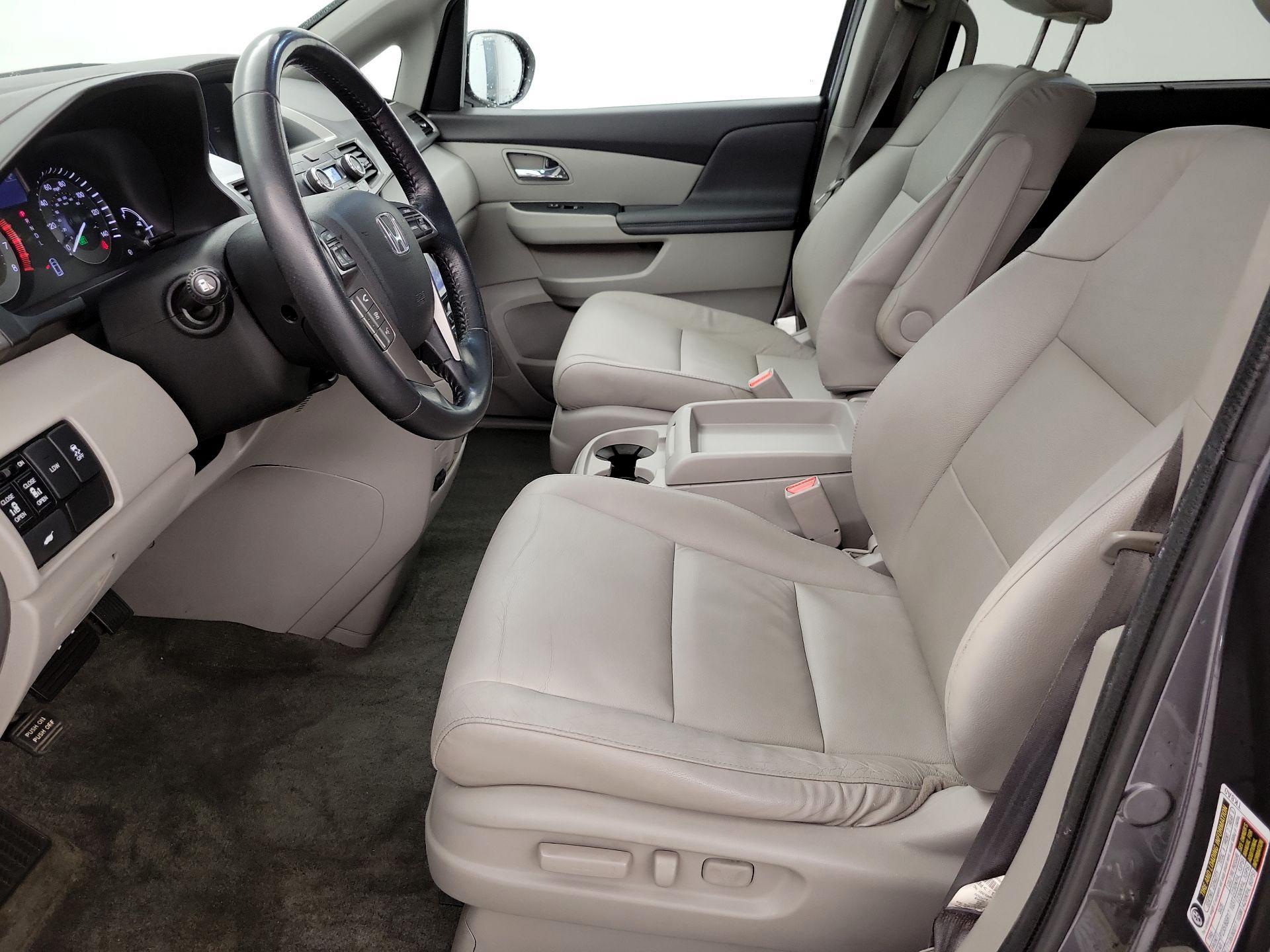 Thumbnail: 2016 Honda Odyssey - 11