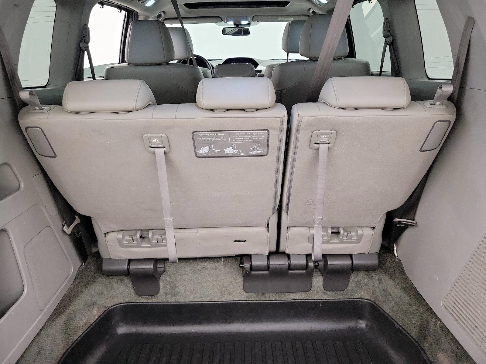 2016 Honda Odyssey EX-L - Photo 23