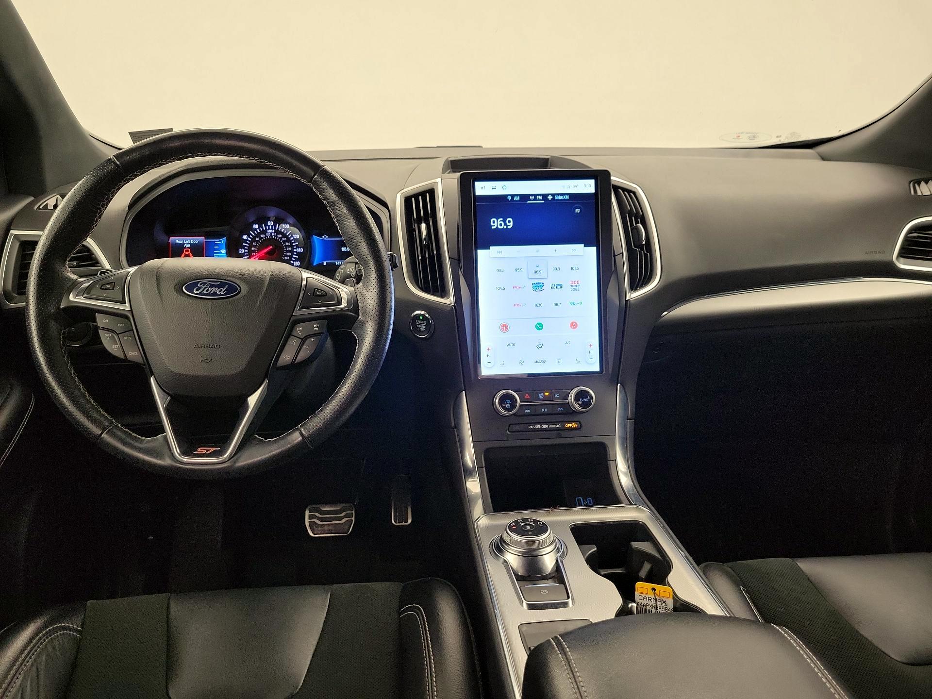 Thumbnail: 2022 Ford Edge - 9