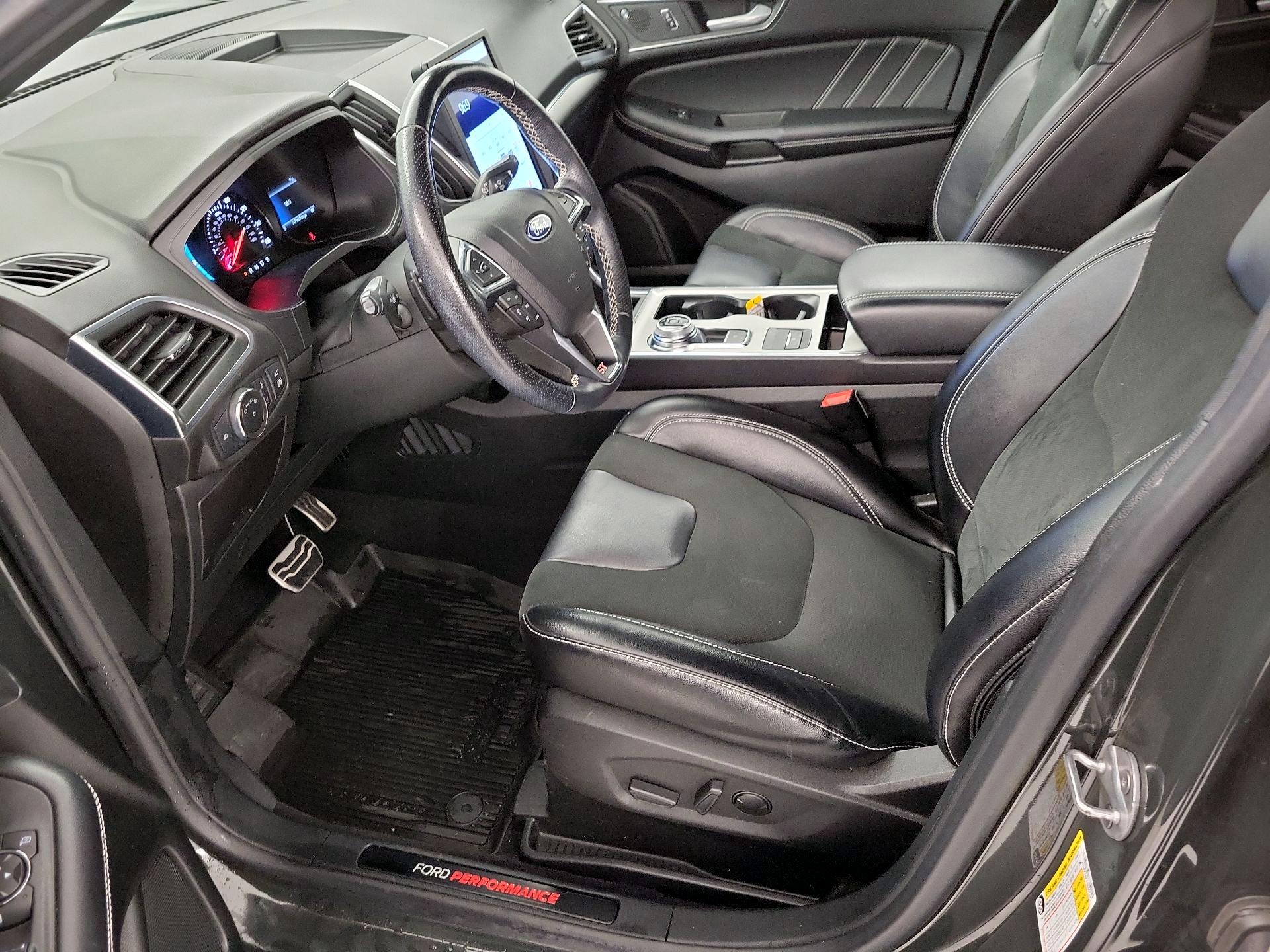 Thumbnail: 2022 Ford Edge - 11