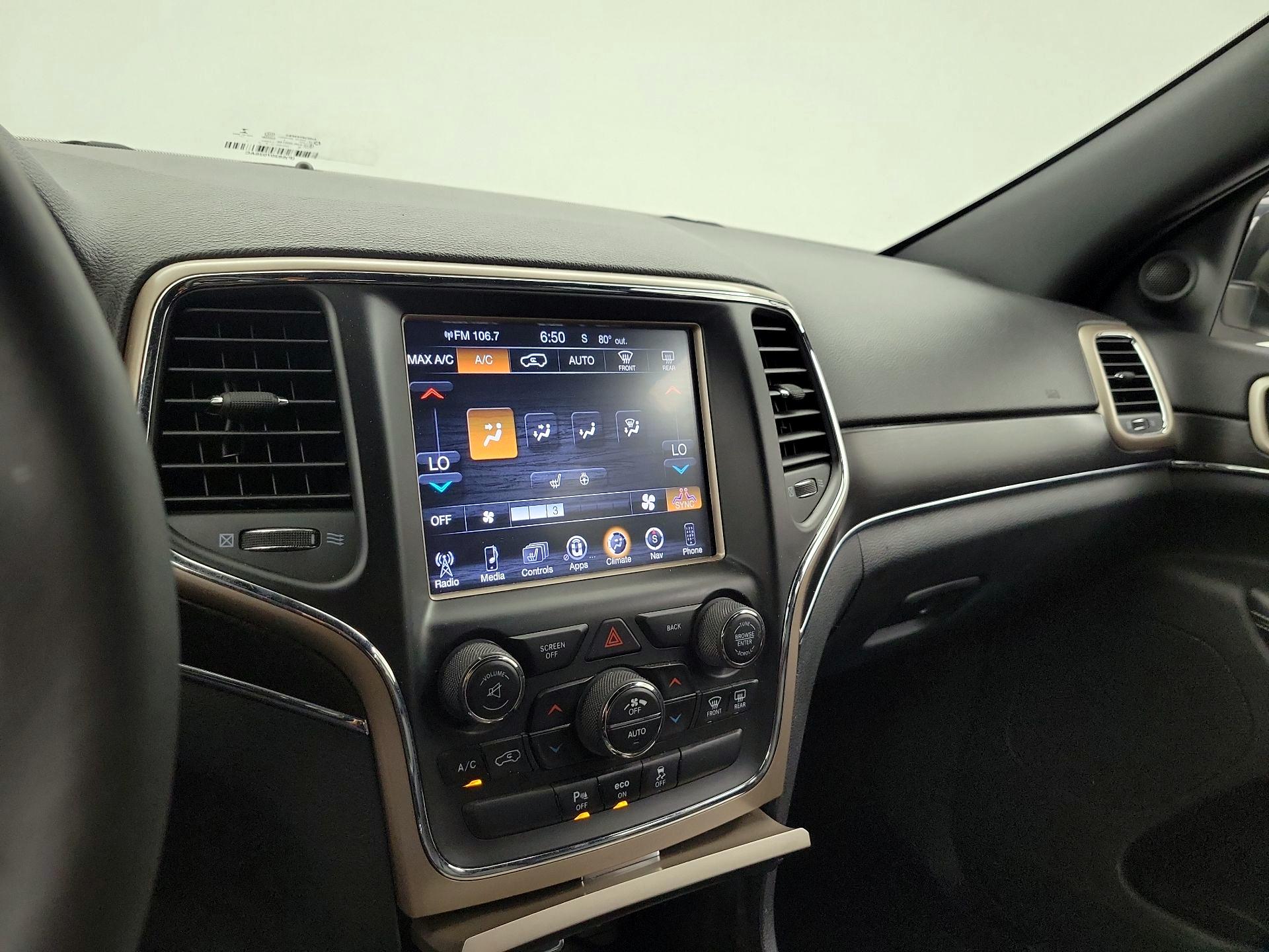 Thumbnail: 2014 Jeep Grand Cherokee - 17