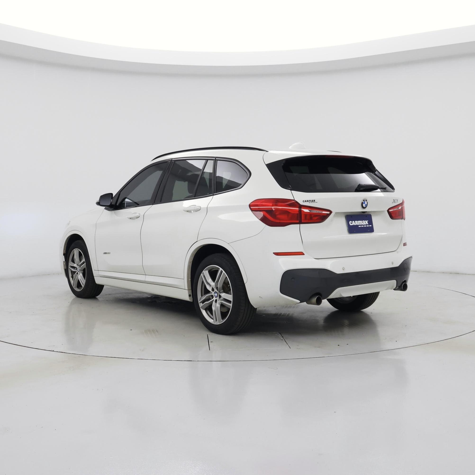 Thumbnail: 2017 BMW X1 - 2
