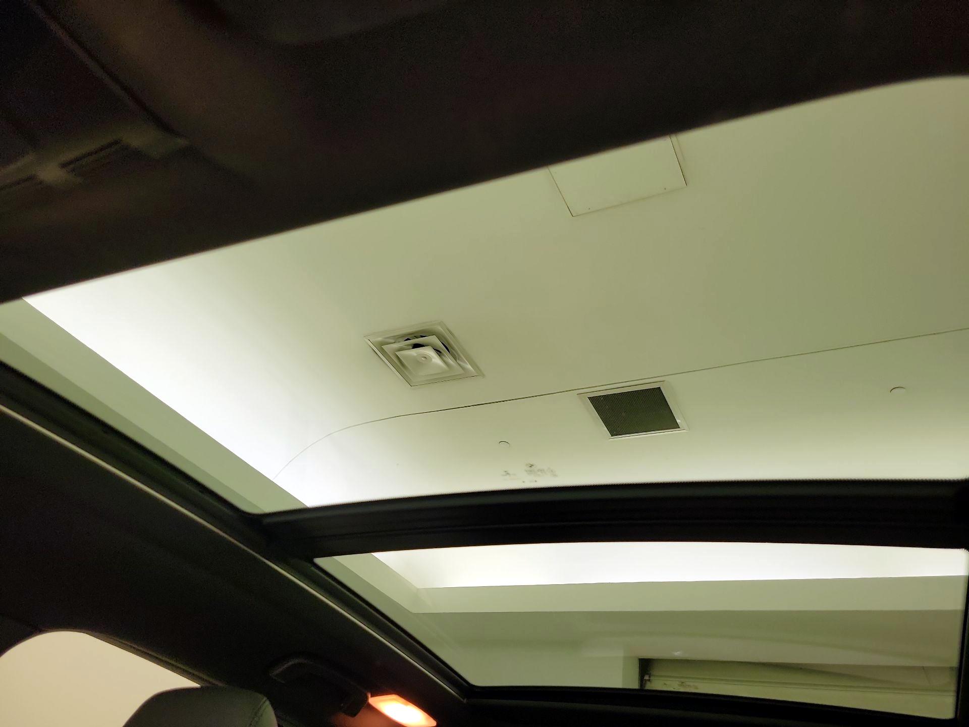 Thumbnail: 2017 BMW X1 - 20