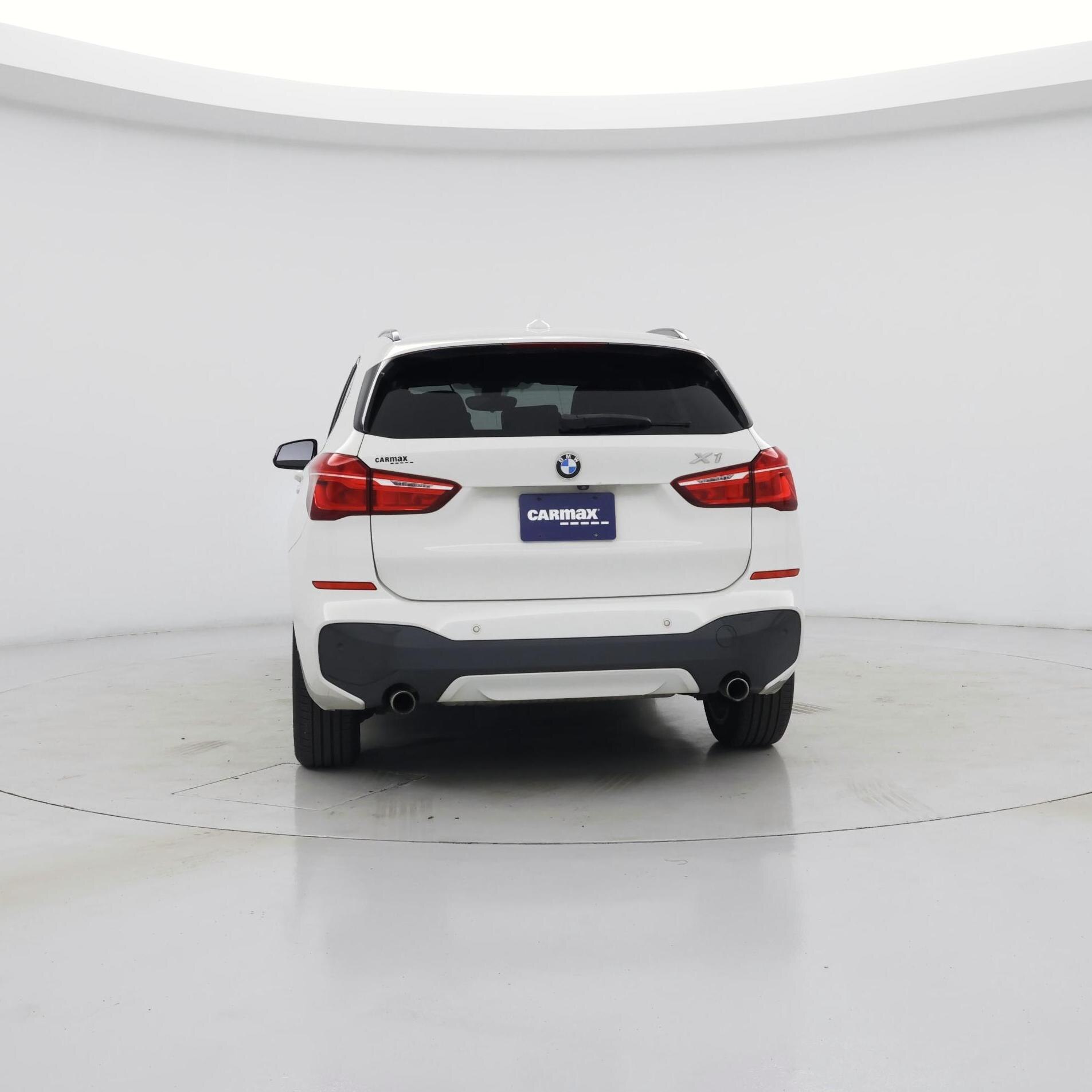 Thumbnail: 2017 BMW X1 - 6