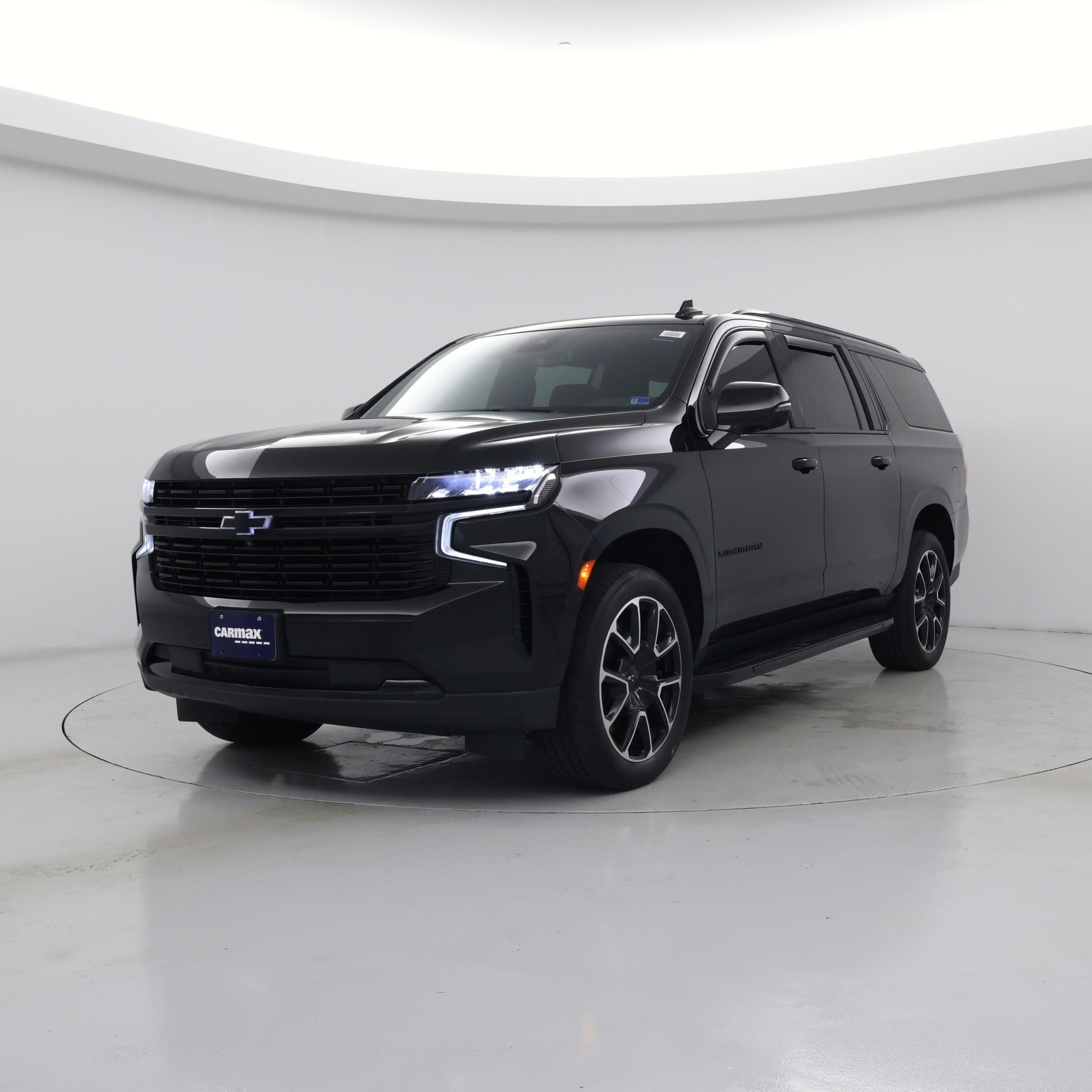 Thumbnail: 2023 Chevrolet Suburban - 4