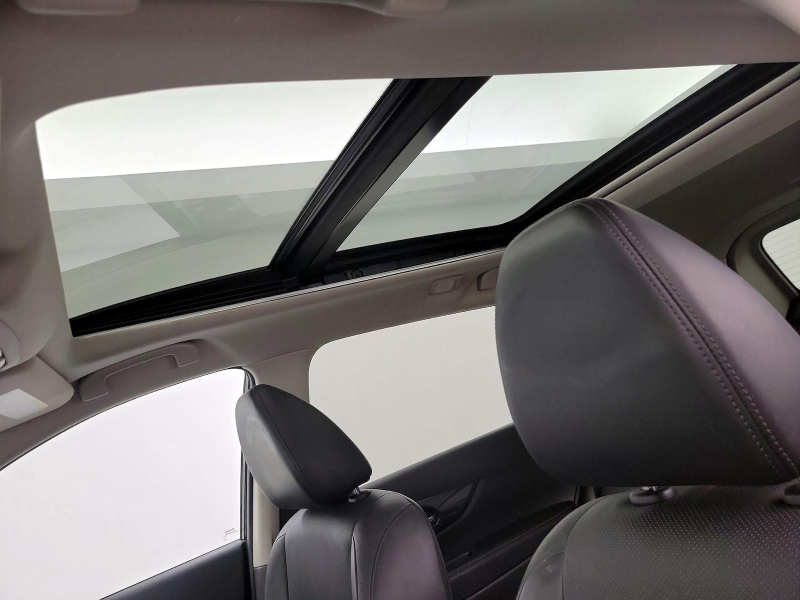 2014 Nissan Rogue SL - Photo 21
