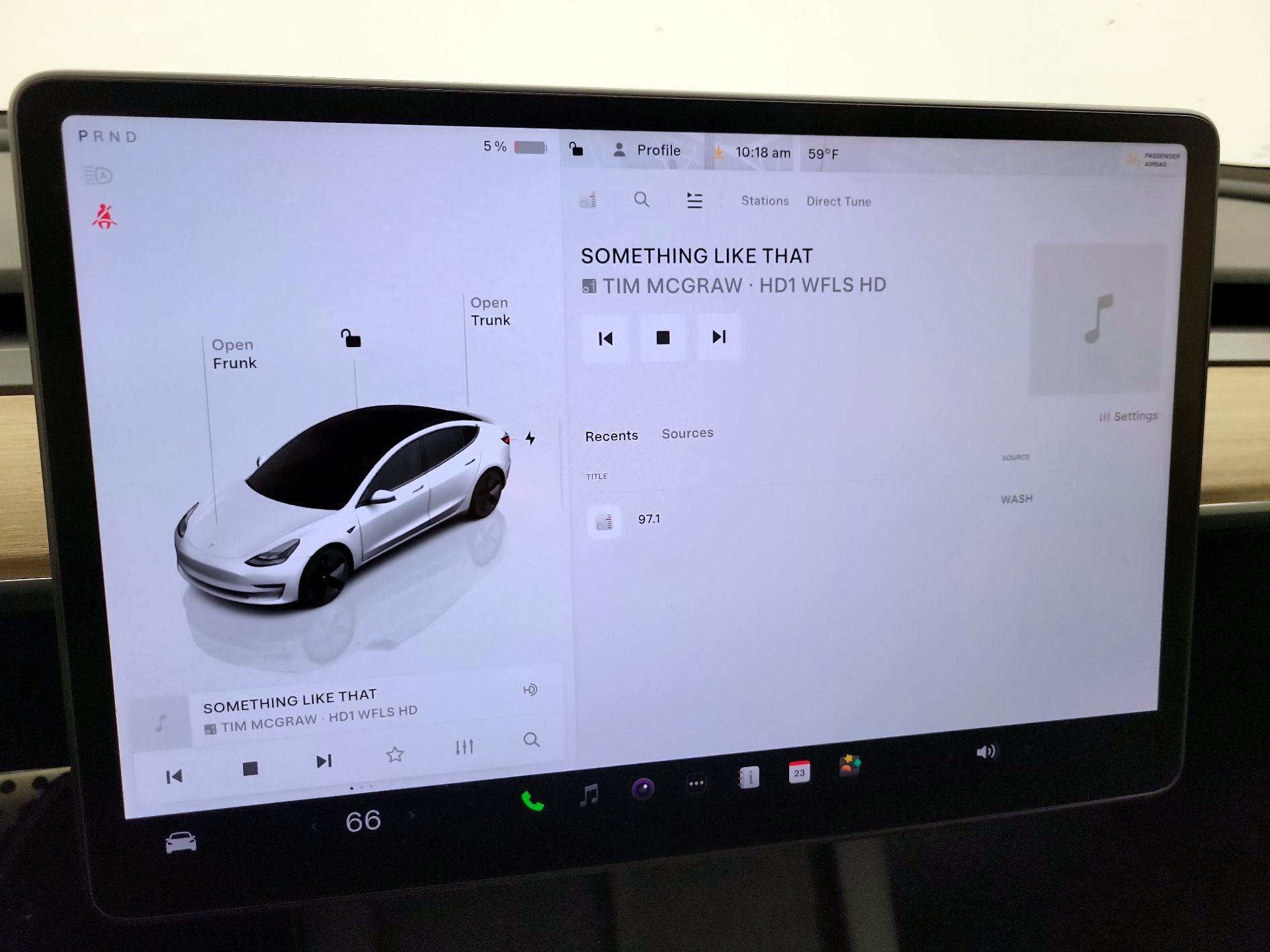 Thumbnail: 2023 Tesla Model 3 - 15