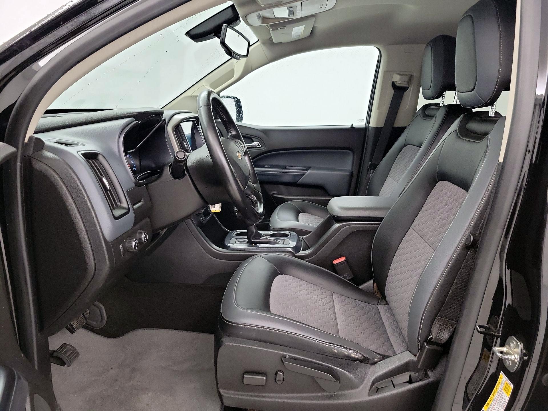 Thumbnail: 2015 Chevrolet Colorado - 11
