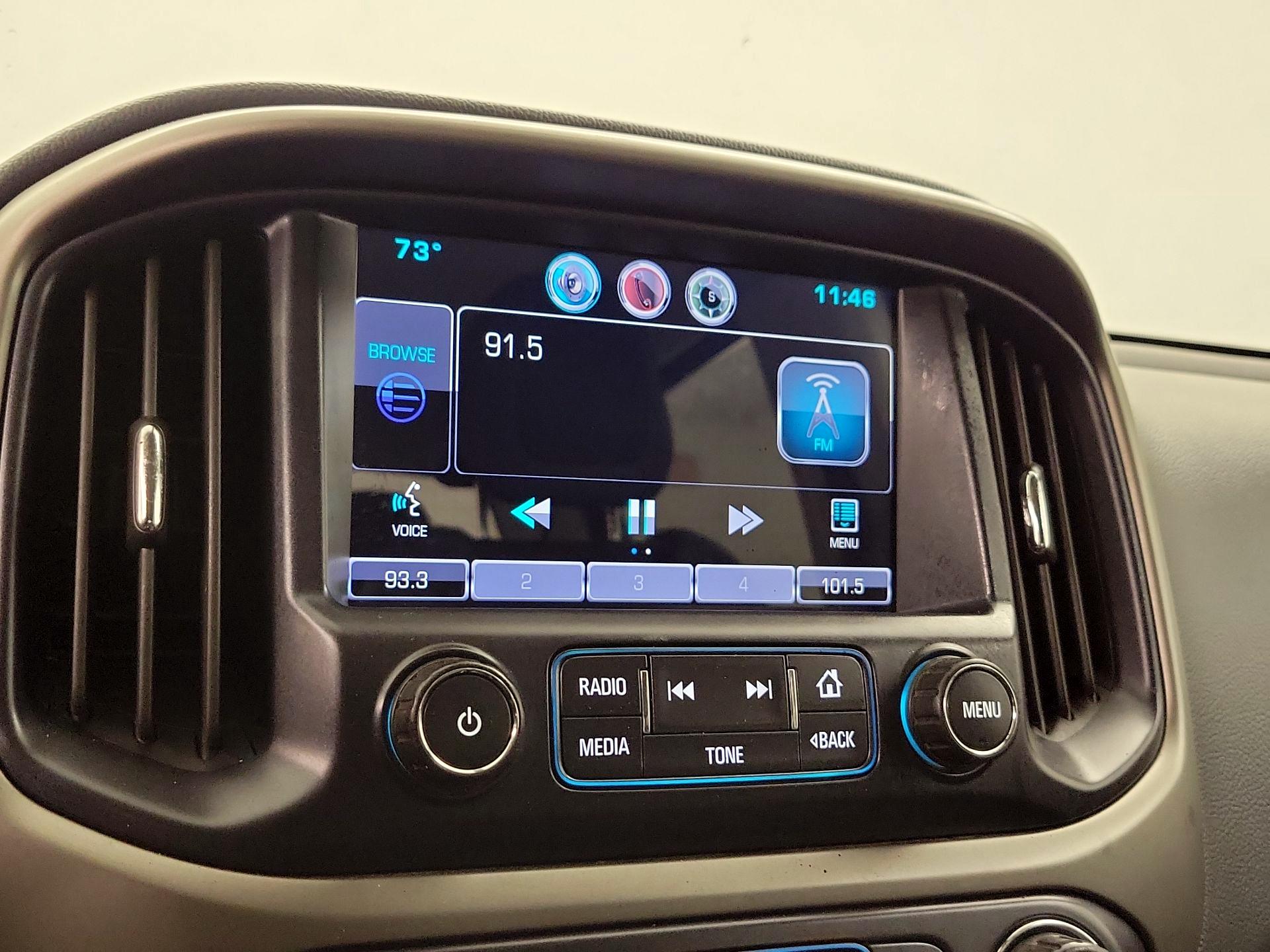 Thumbnail: 2015 Chevrolet Colorado - 15