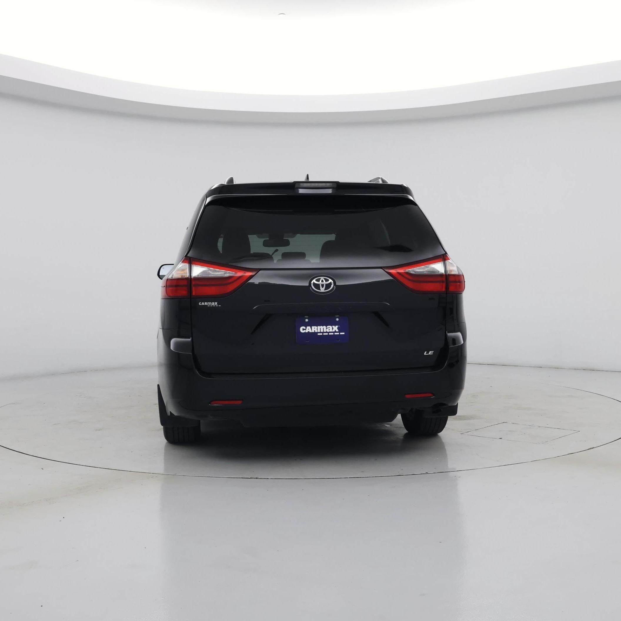 Thumbnail: 2020 Toyota Sienna - 6