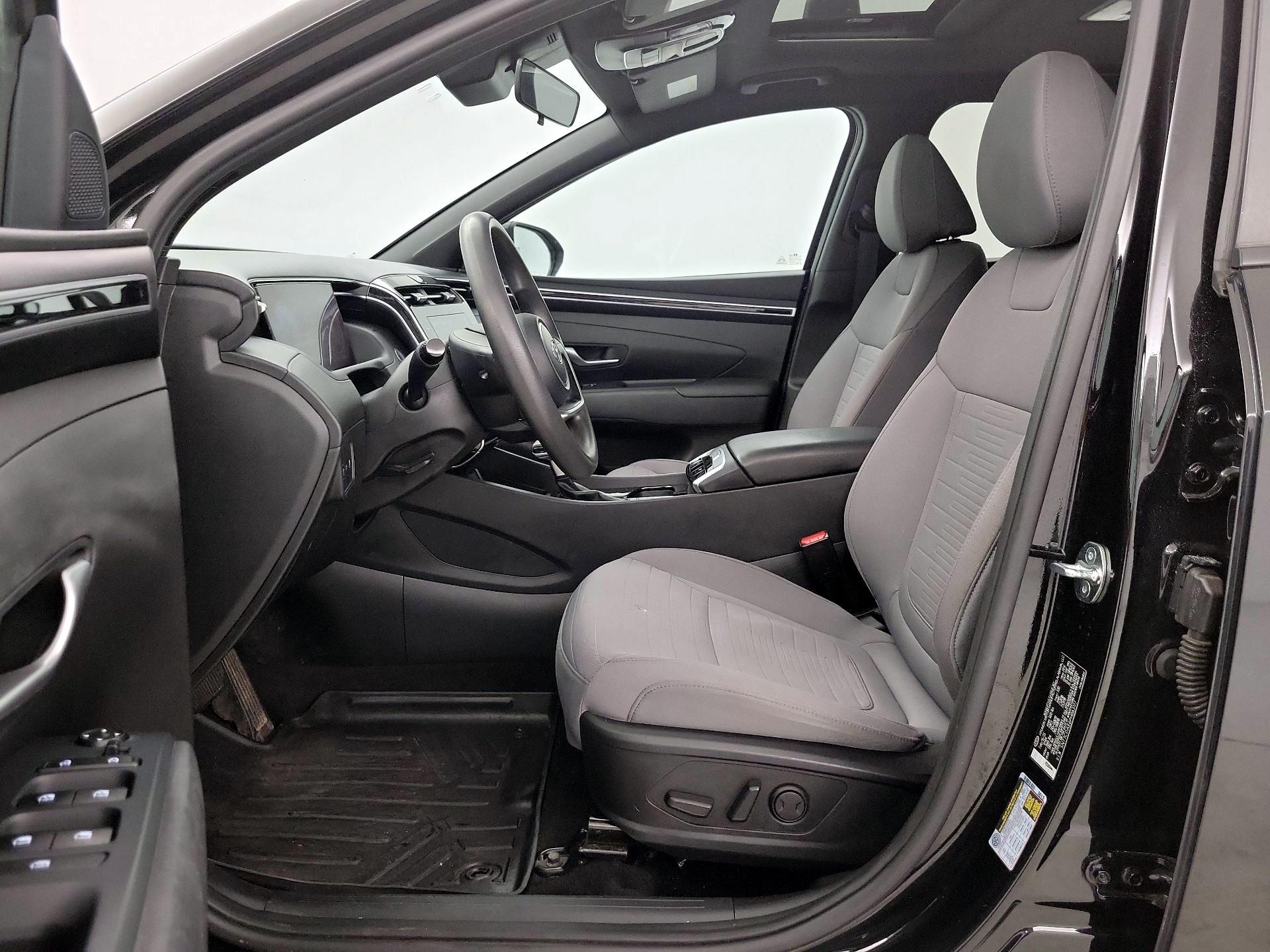 Thumbnail: 2023 Hyundai Santa Cruz - 11
