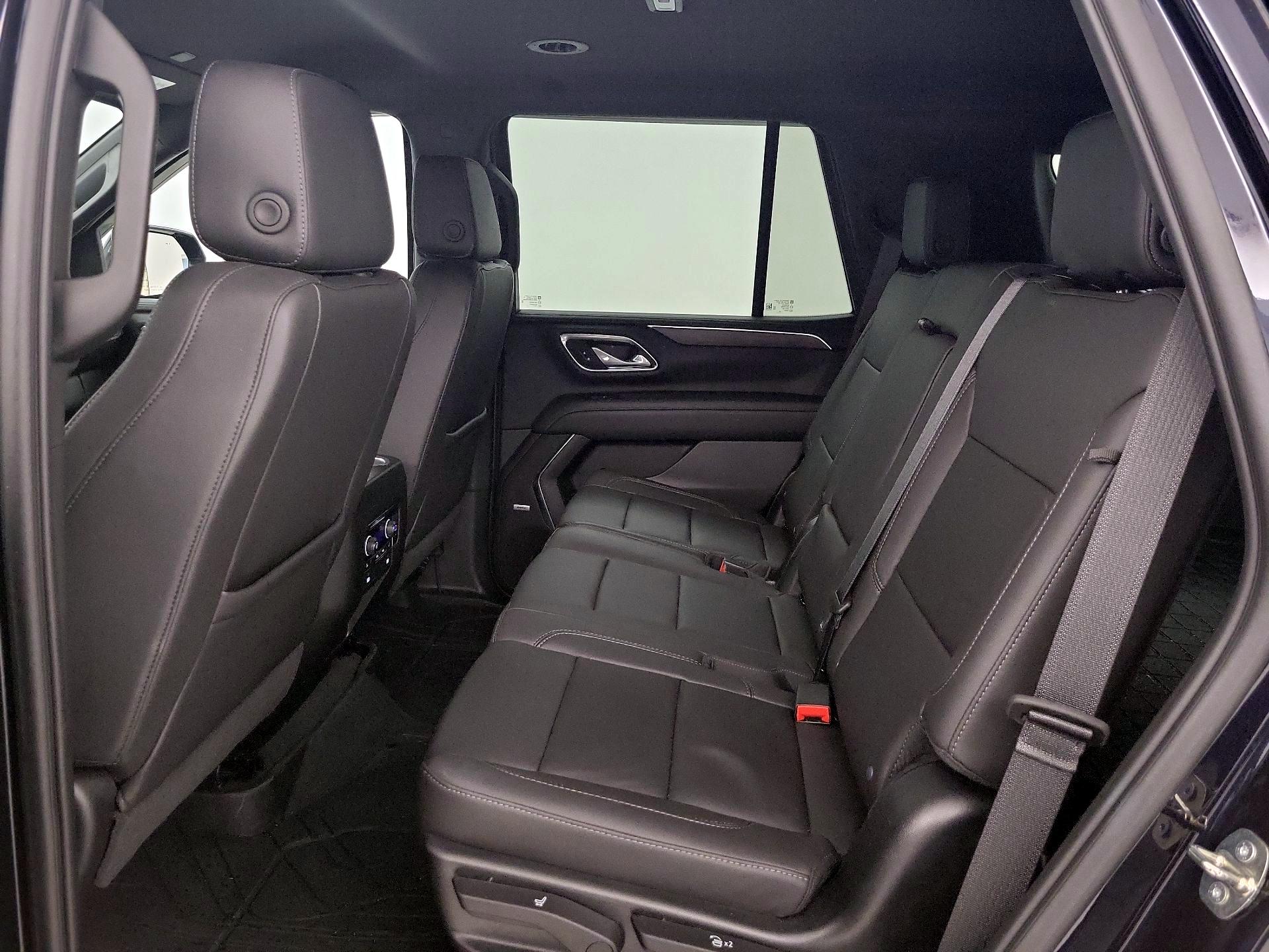 Thumbnail: 2023 Chevrolet Tahoe - 19