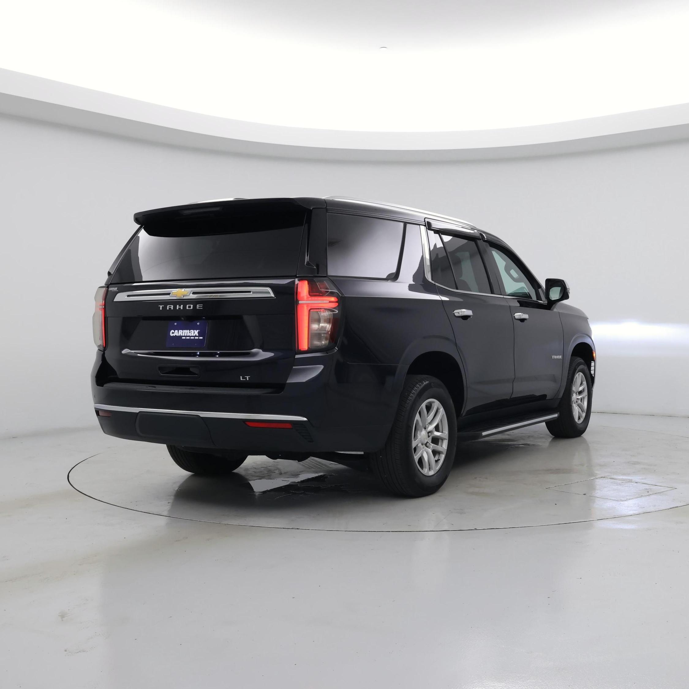 Thumbnail: 2023 Chevrolet Tahoe - 8