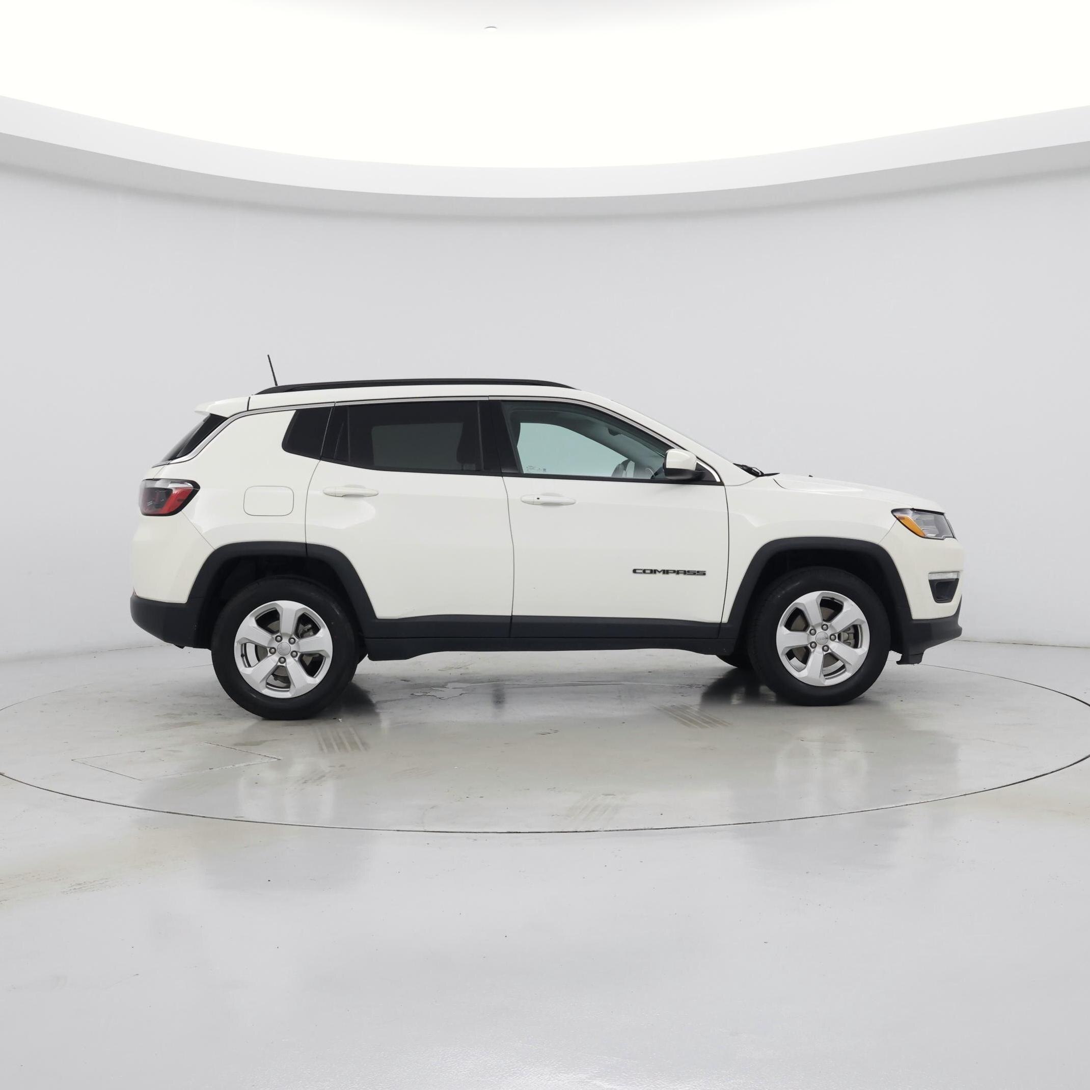 Thumbnail: 2020 Jeep Compass - 7
