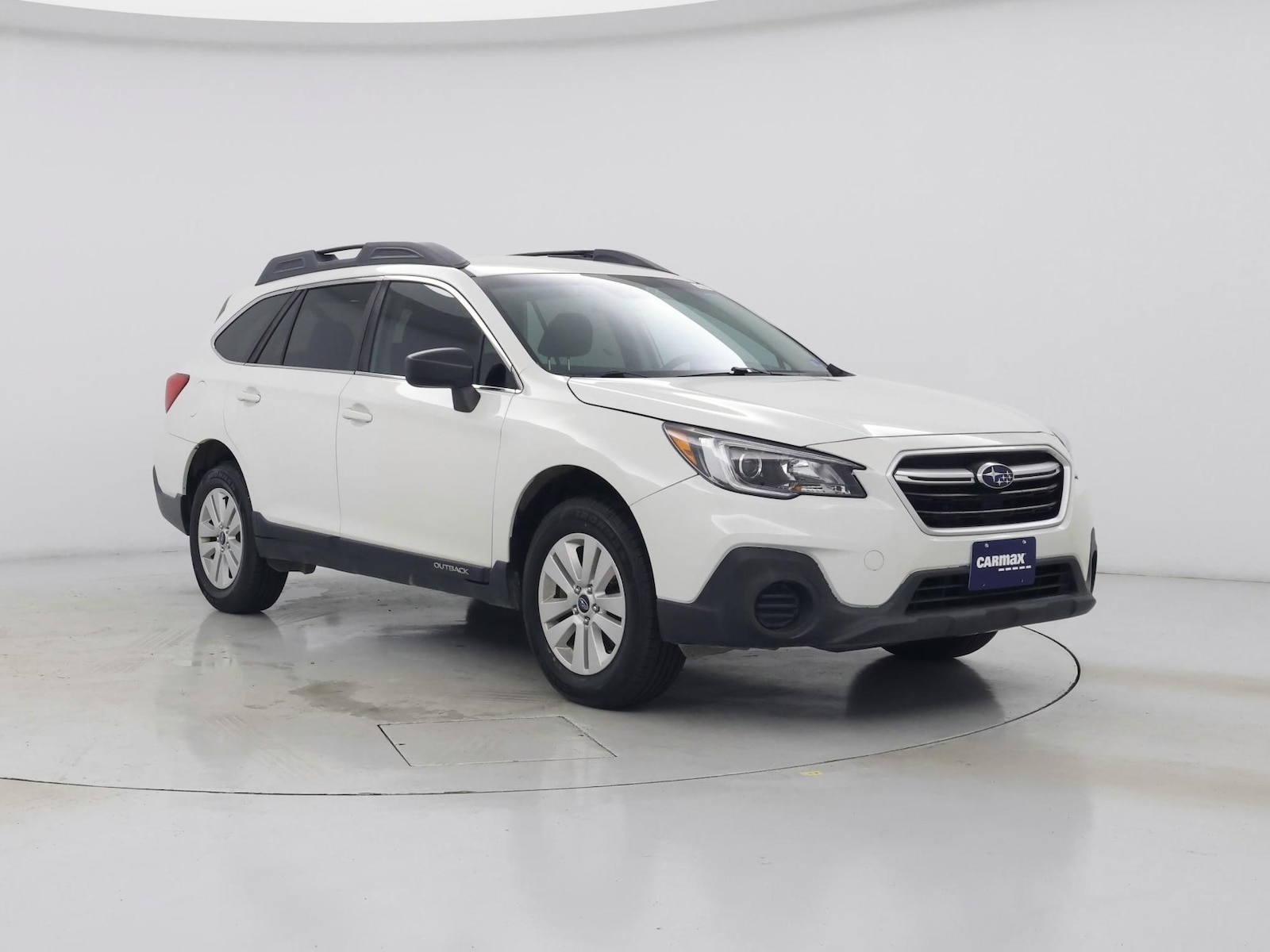 2019 Subaru Outback Base - Photo 2