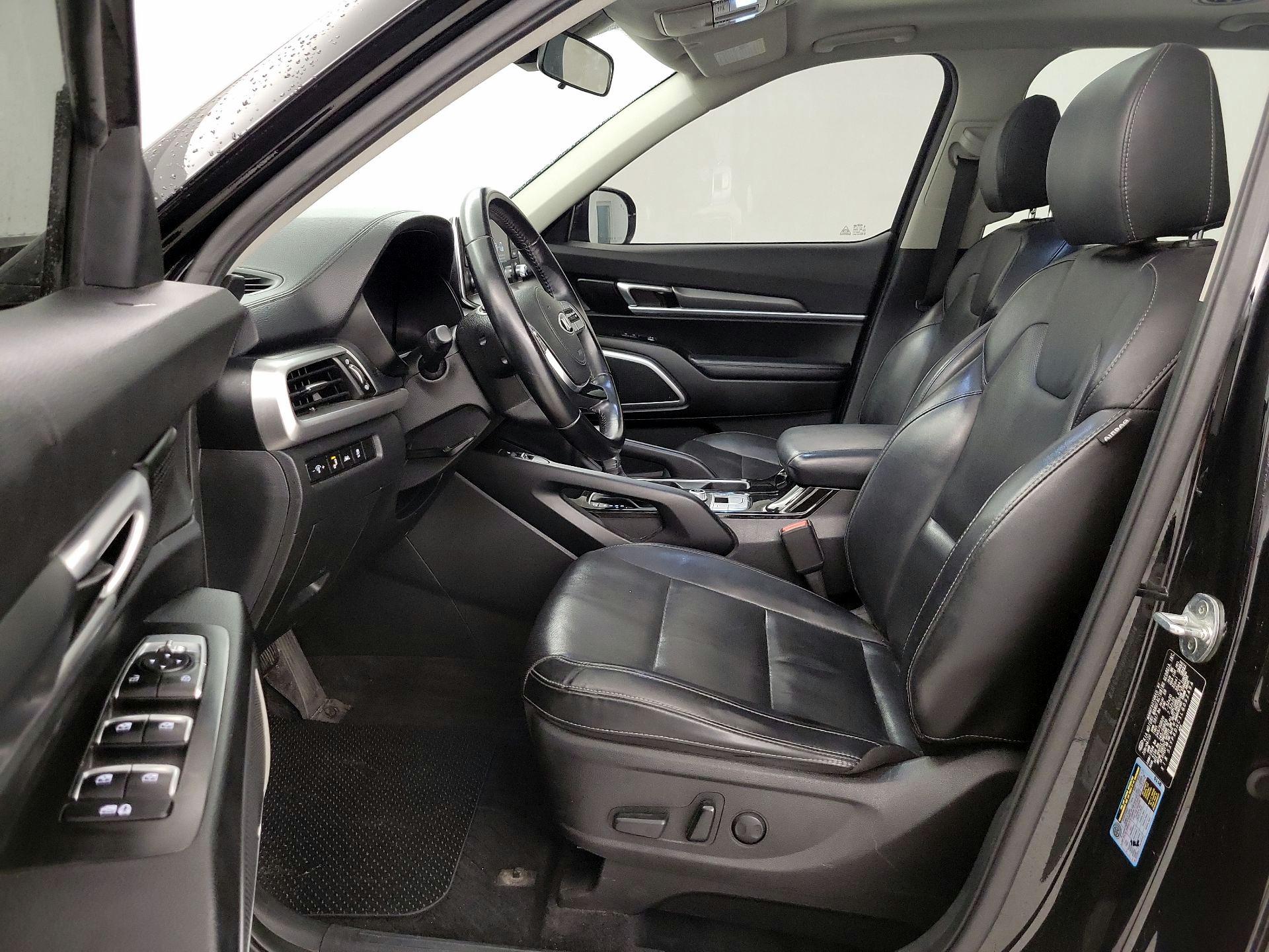 Thumbnail: 2020 Kia Telluride - 11