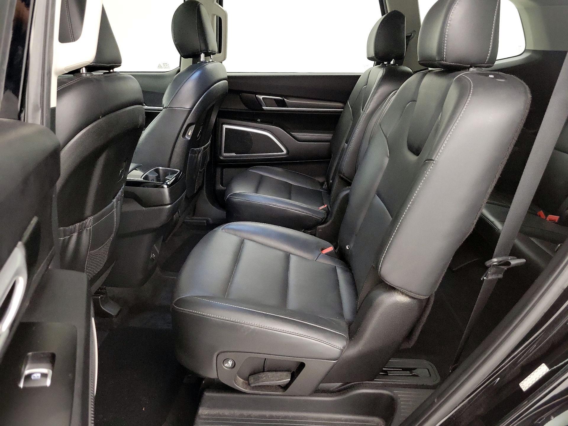 Thumbnail: 2020 Kia Telluride - 20