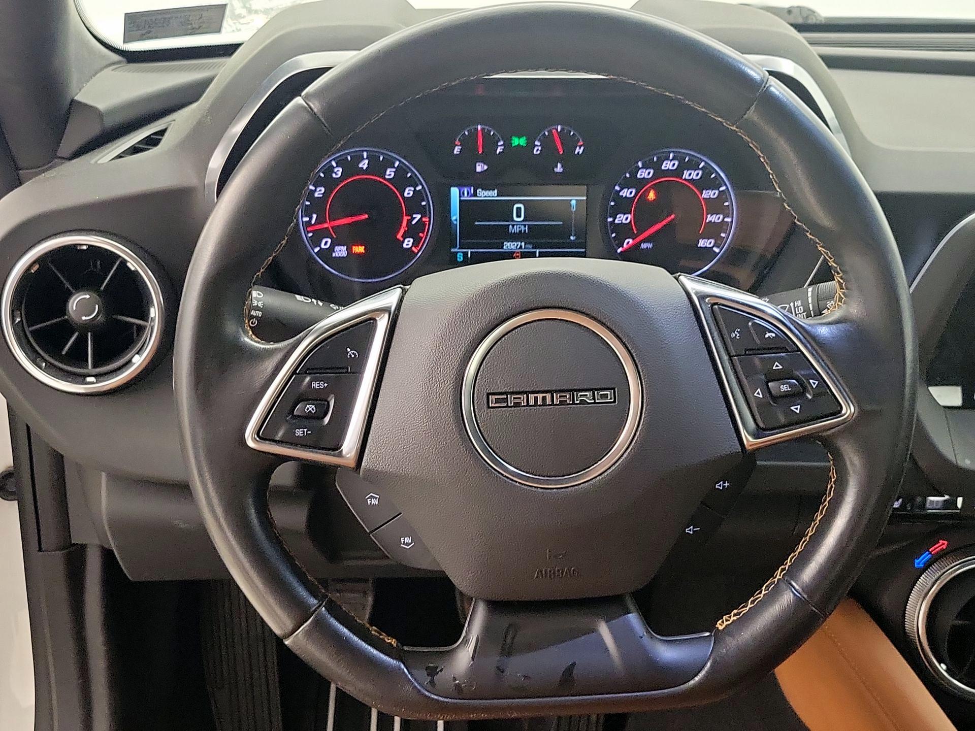Thumbnail: 2018 Chevrolet Camaro - 10