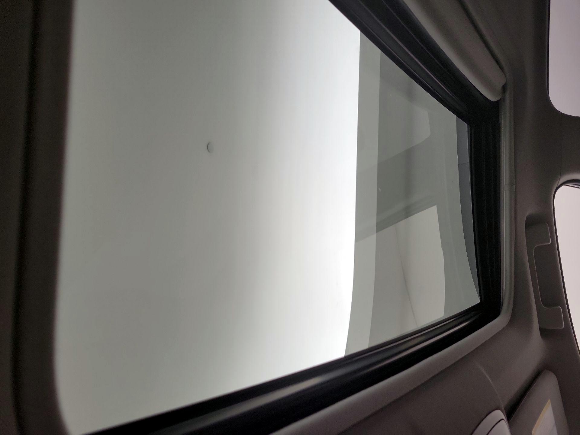 Thumbnail: 2018 Toyota RAV4 - 19
