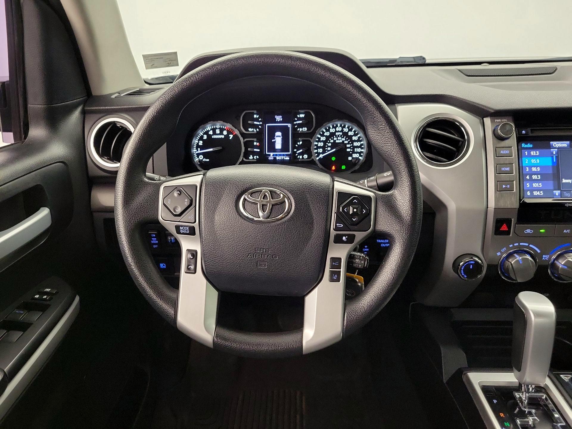 Thumbnail: 2019 Toyota Tundra - 10