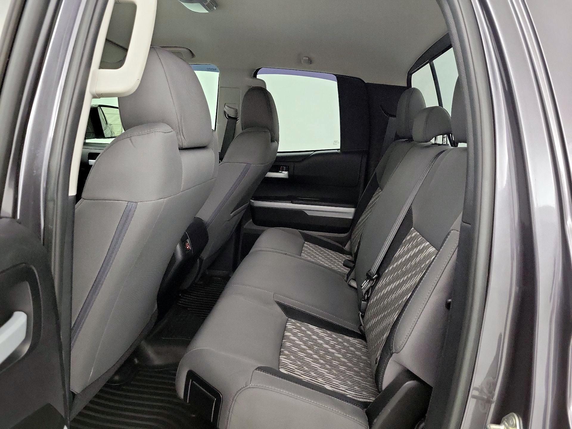 Thumbnail: 2019 Toyota Tundra - 19