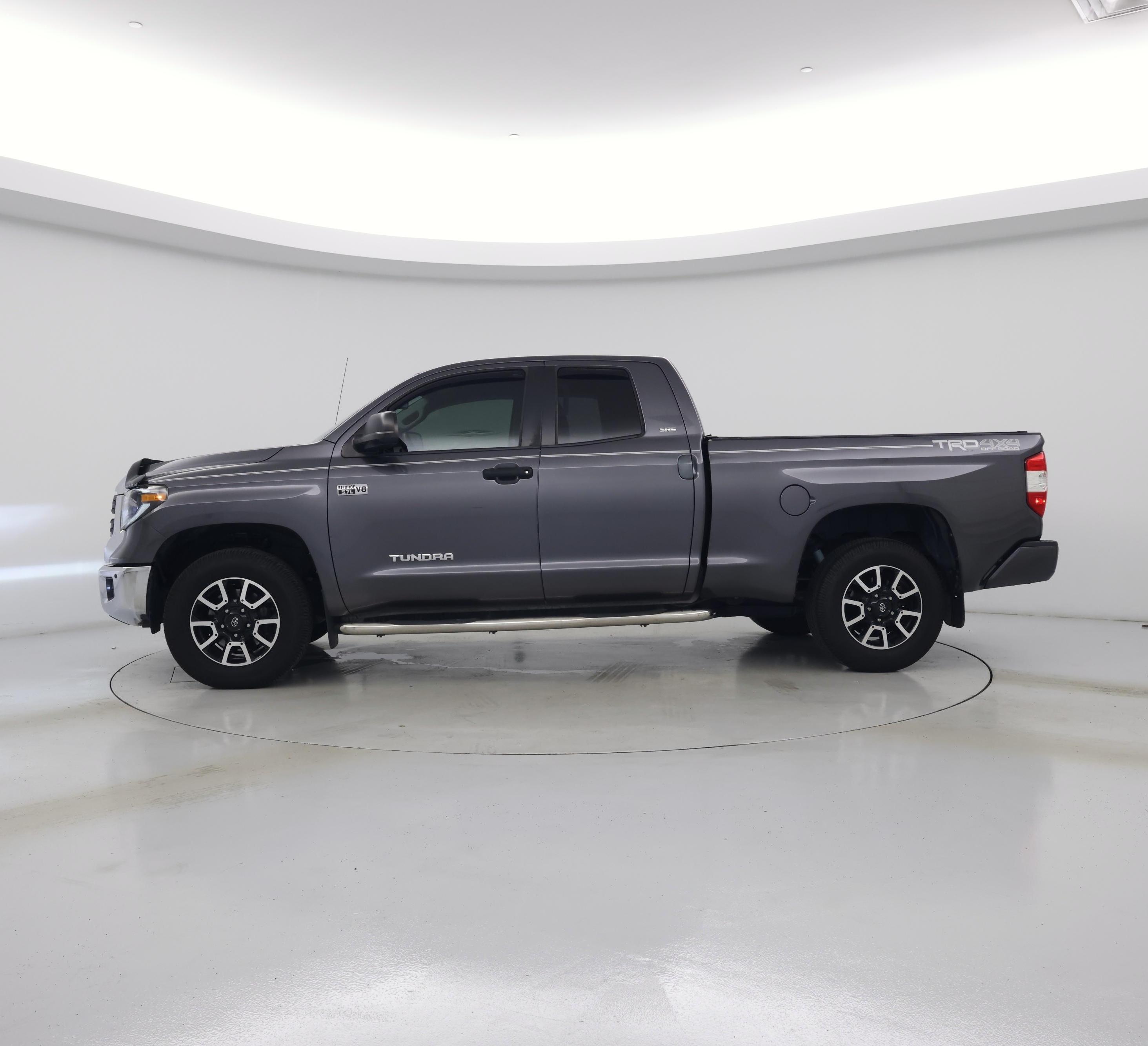 Thumbnail: 2019 Toyota Tundra - 3
