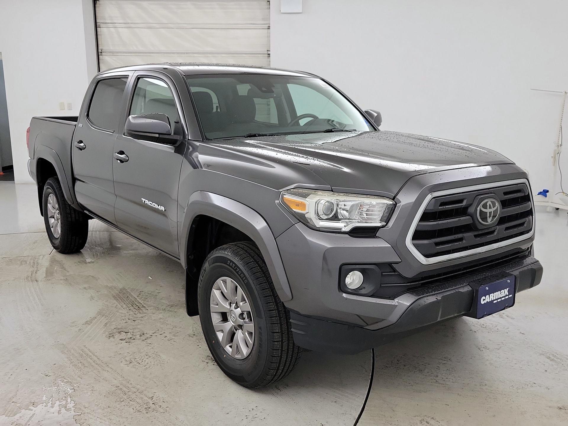 Thumbnail: 2018 Toyota Tacoma - 1