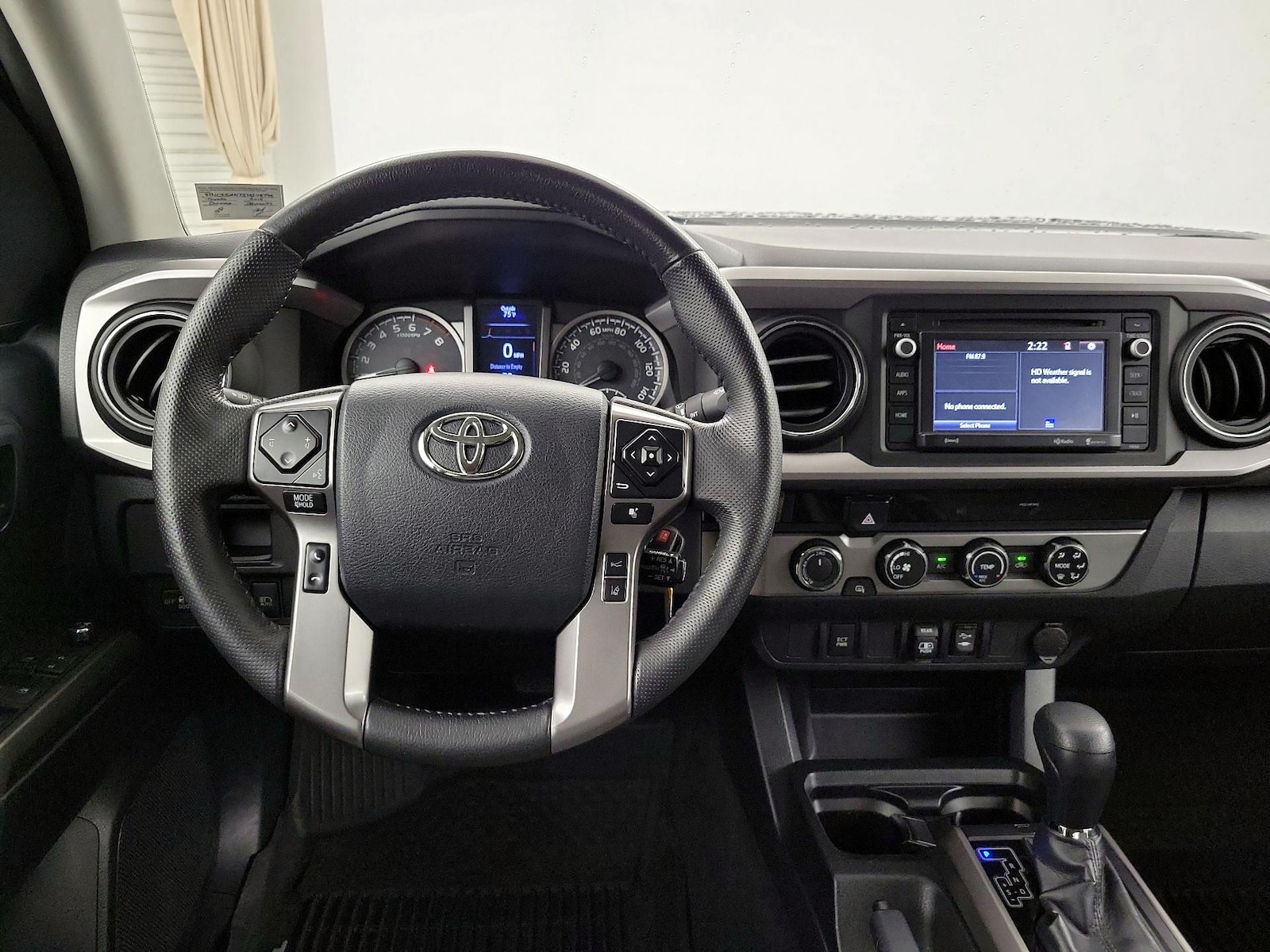 2018 Toyota Tacoma SR5 - Photo 9