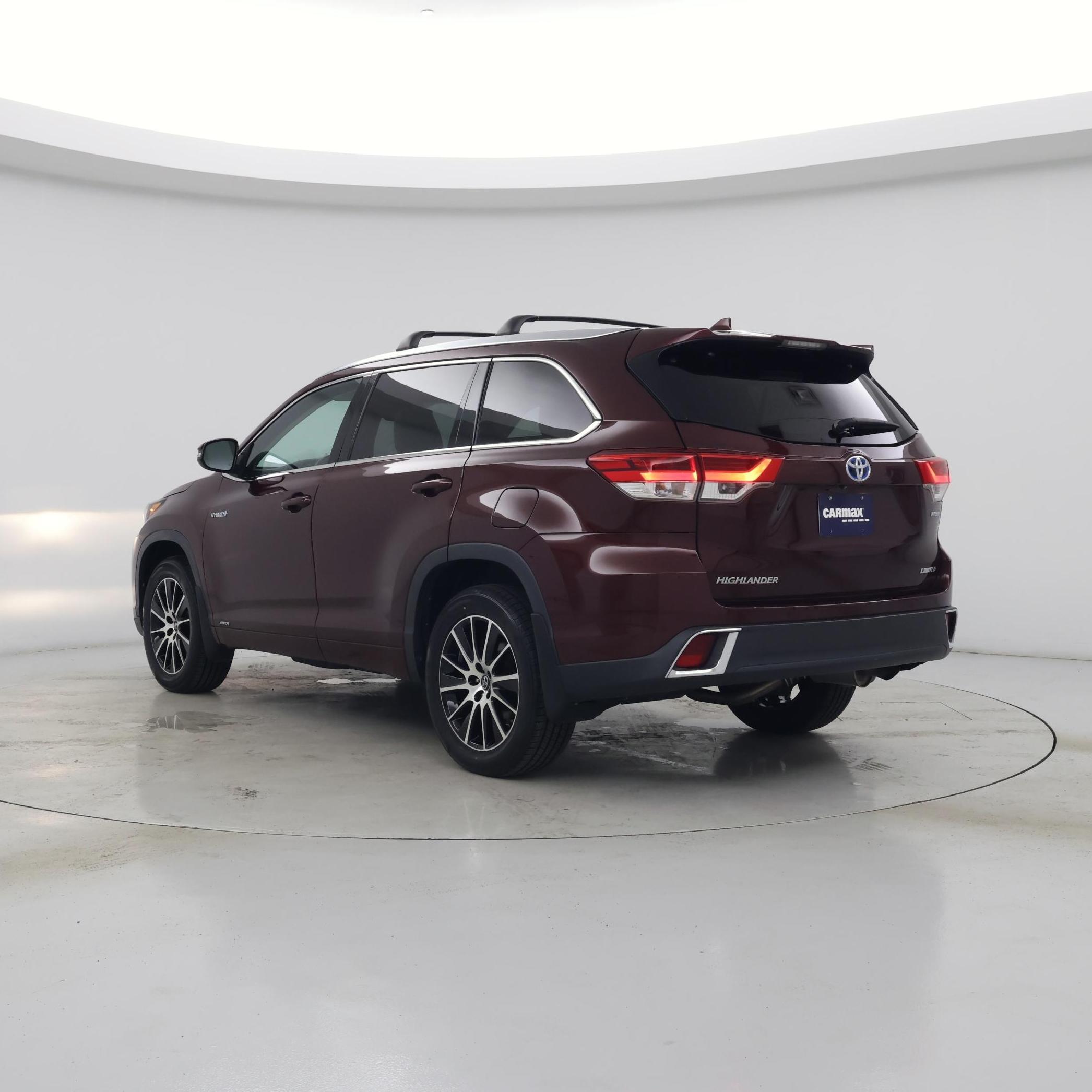 Thumbnail: 2018 Toyota Highlander - 2
