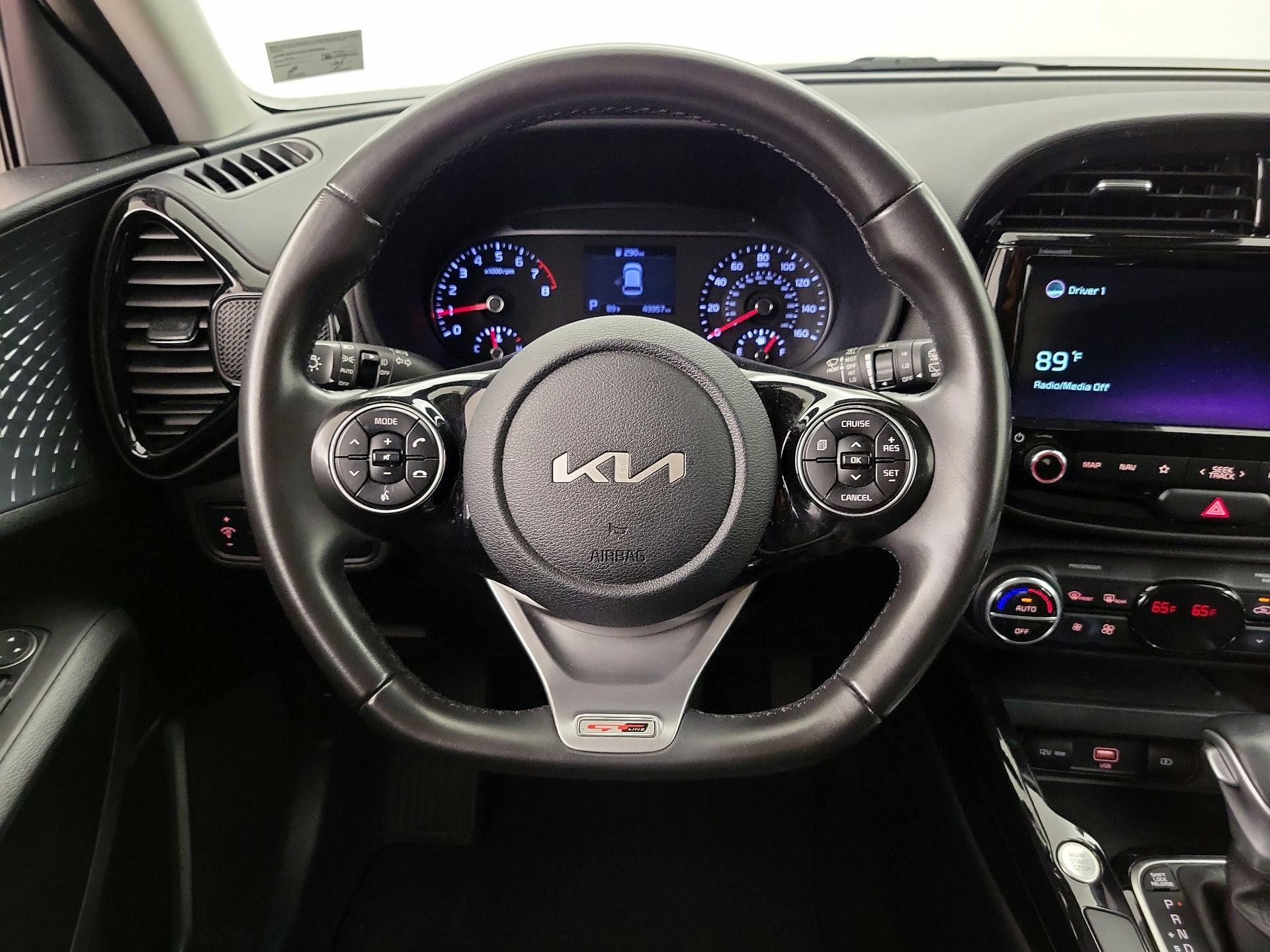 Thumbnail: 2022 Kia Soul - 10