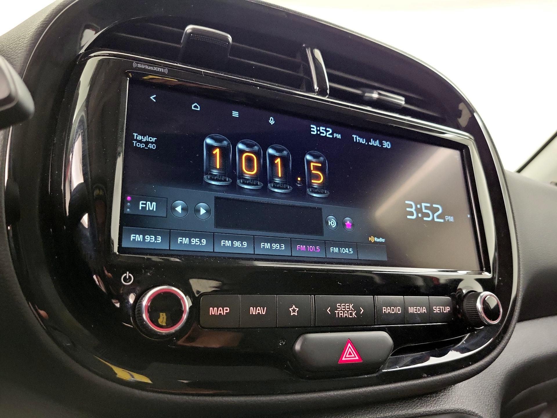 Thumbnail: 2022 Kia Soul - 16