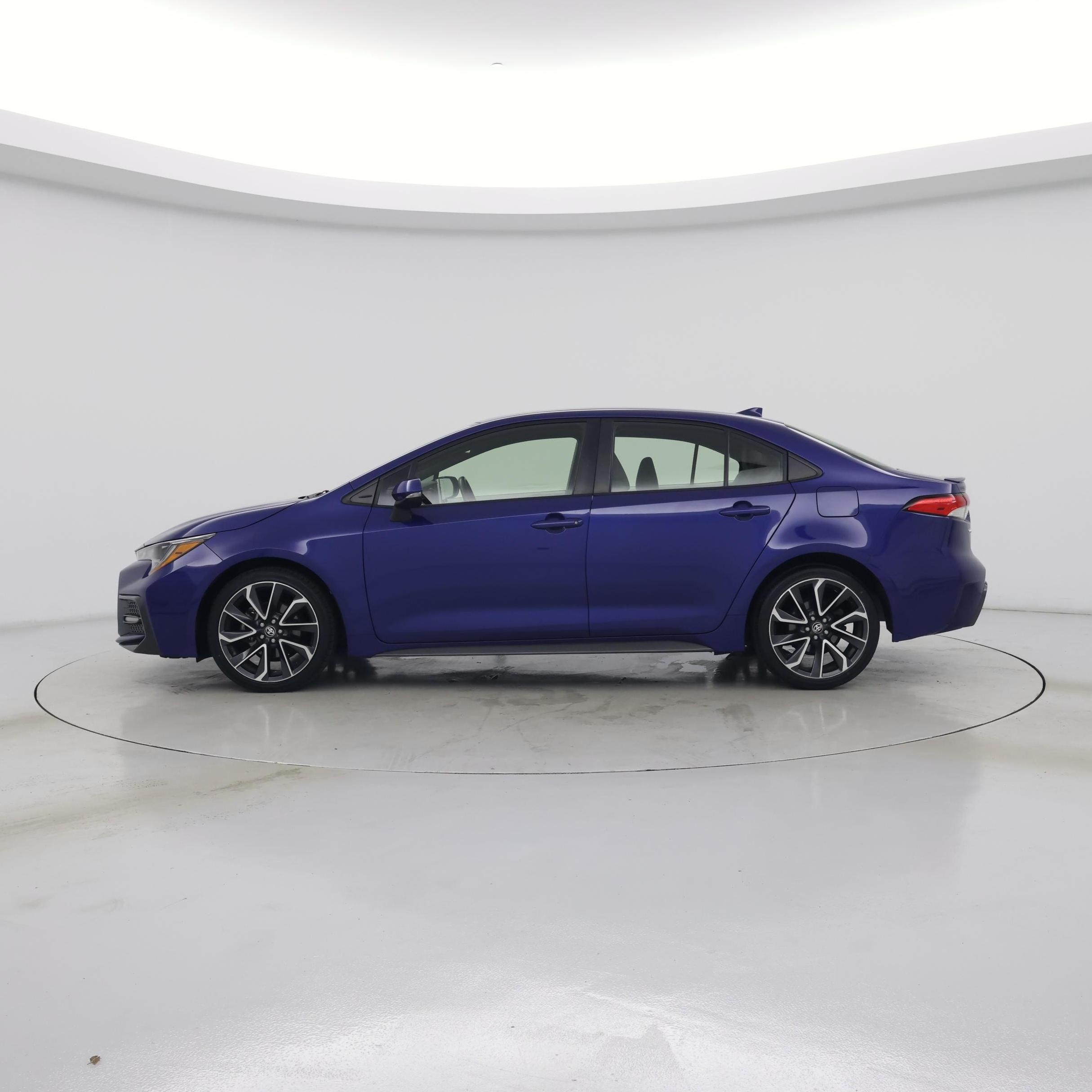 Thumbnail: 2021 Toyota Corolla - 3